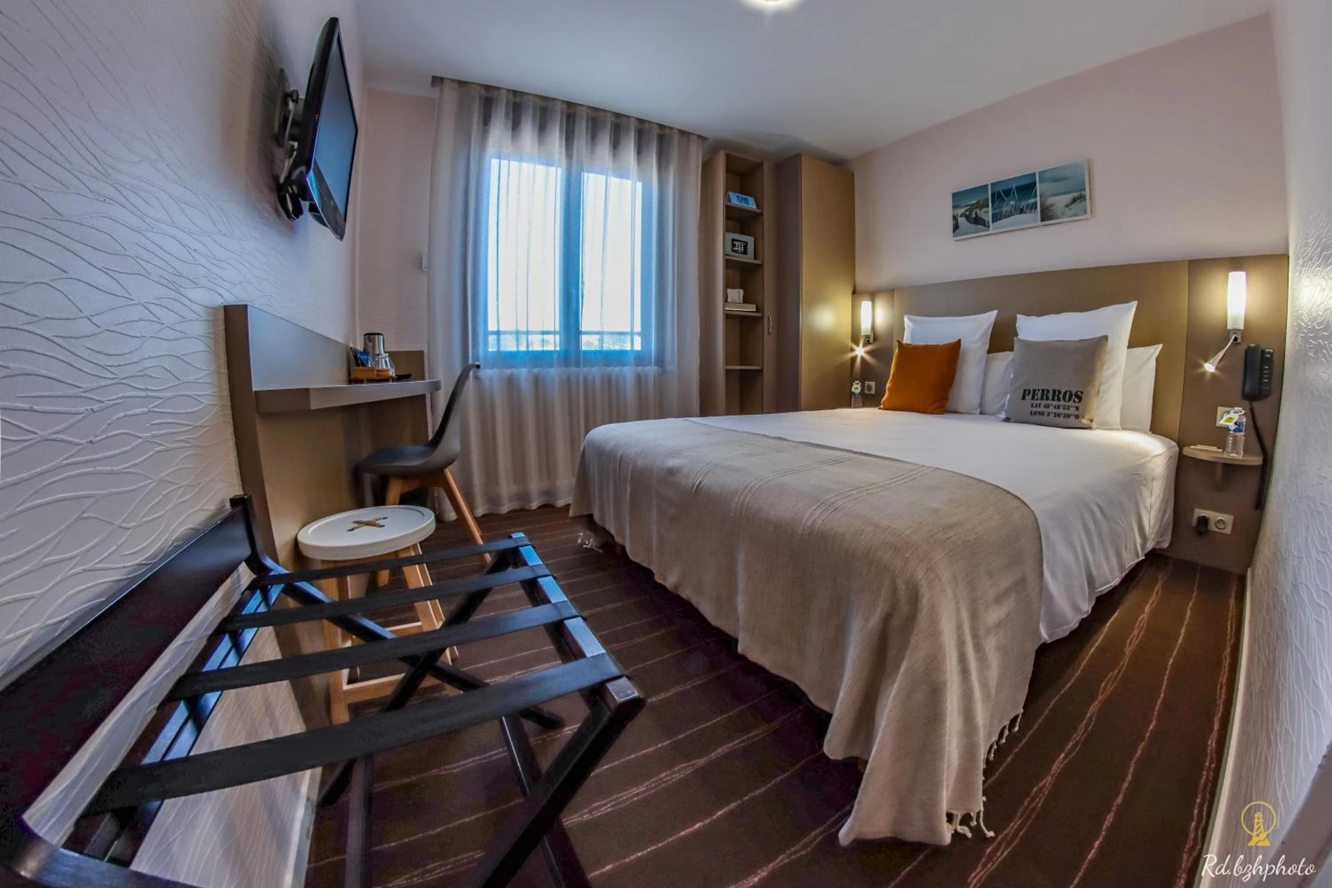 Chambre disponible pour un séminaire d'entreprise à Logis Hôtel du Parc - Perros-Guirec