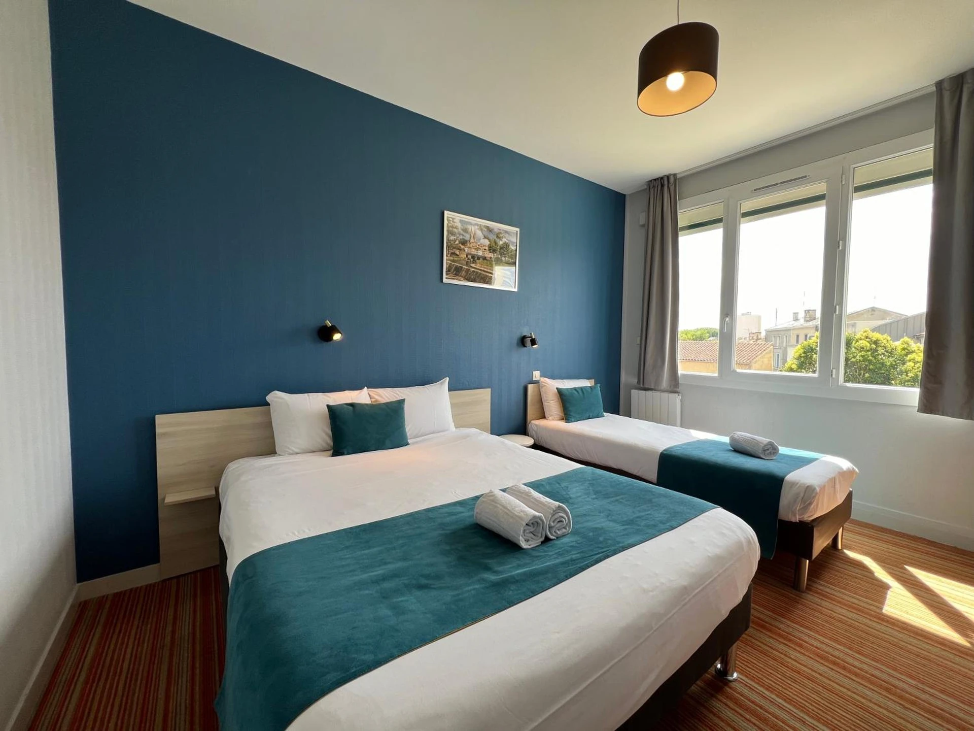 Chambre à Brit Hôtel du Parc Niort Centre-Parking gratuit - Organiser un séminaire d'entreprise à Niort