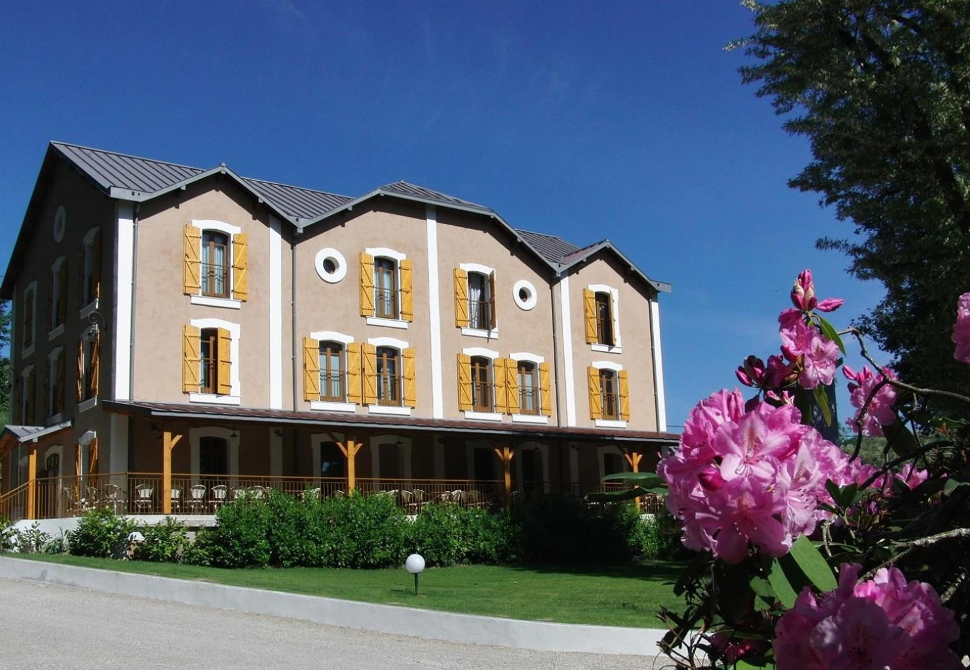 Organiser un séminaire d'entreprise : Logis - Hotel Restaurant du Parc à cransac