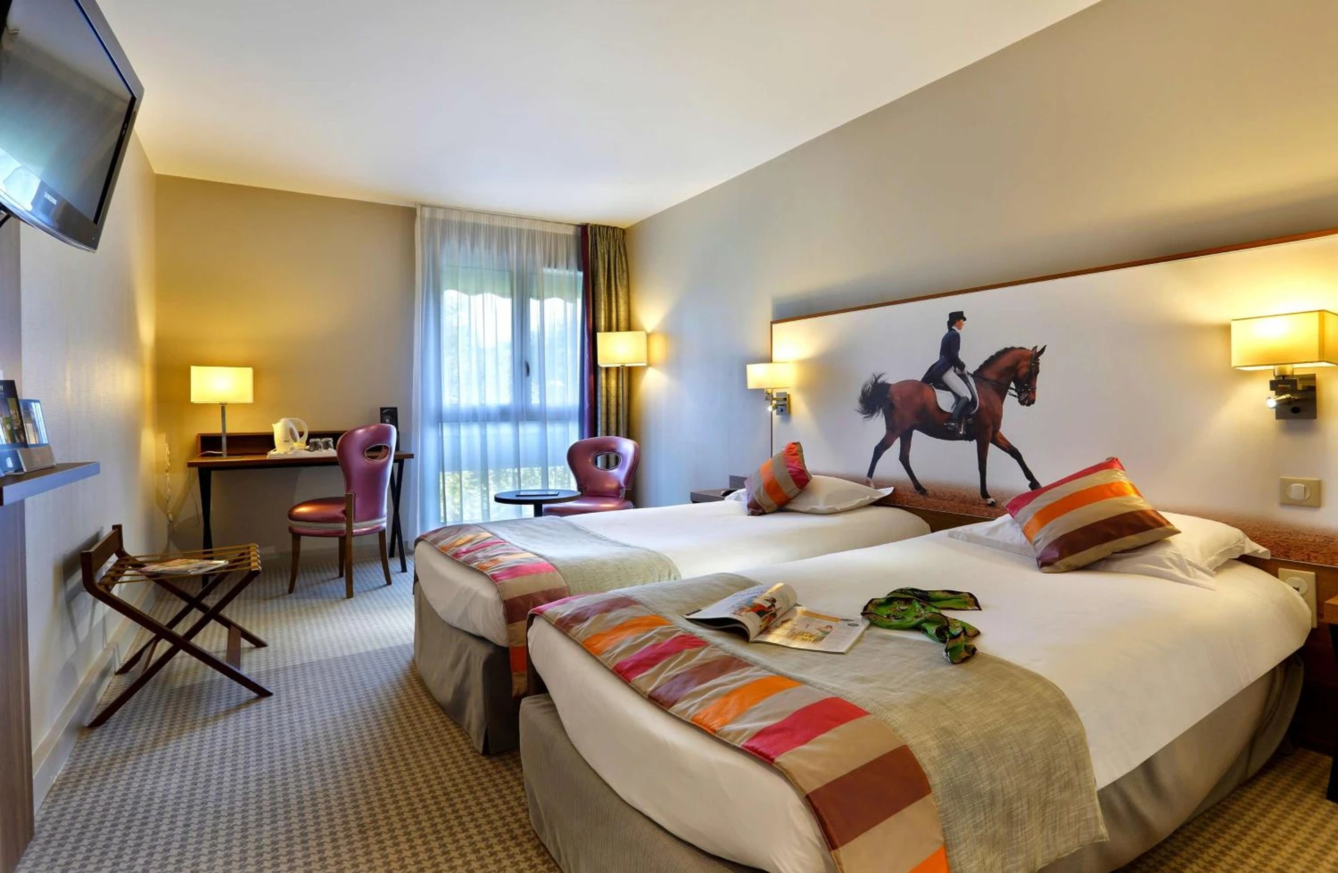 Chambre disponible pour un séminaire d'entreprise à Best Western Plus Hotel Du Parc Chantilly - Chantilly