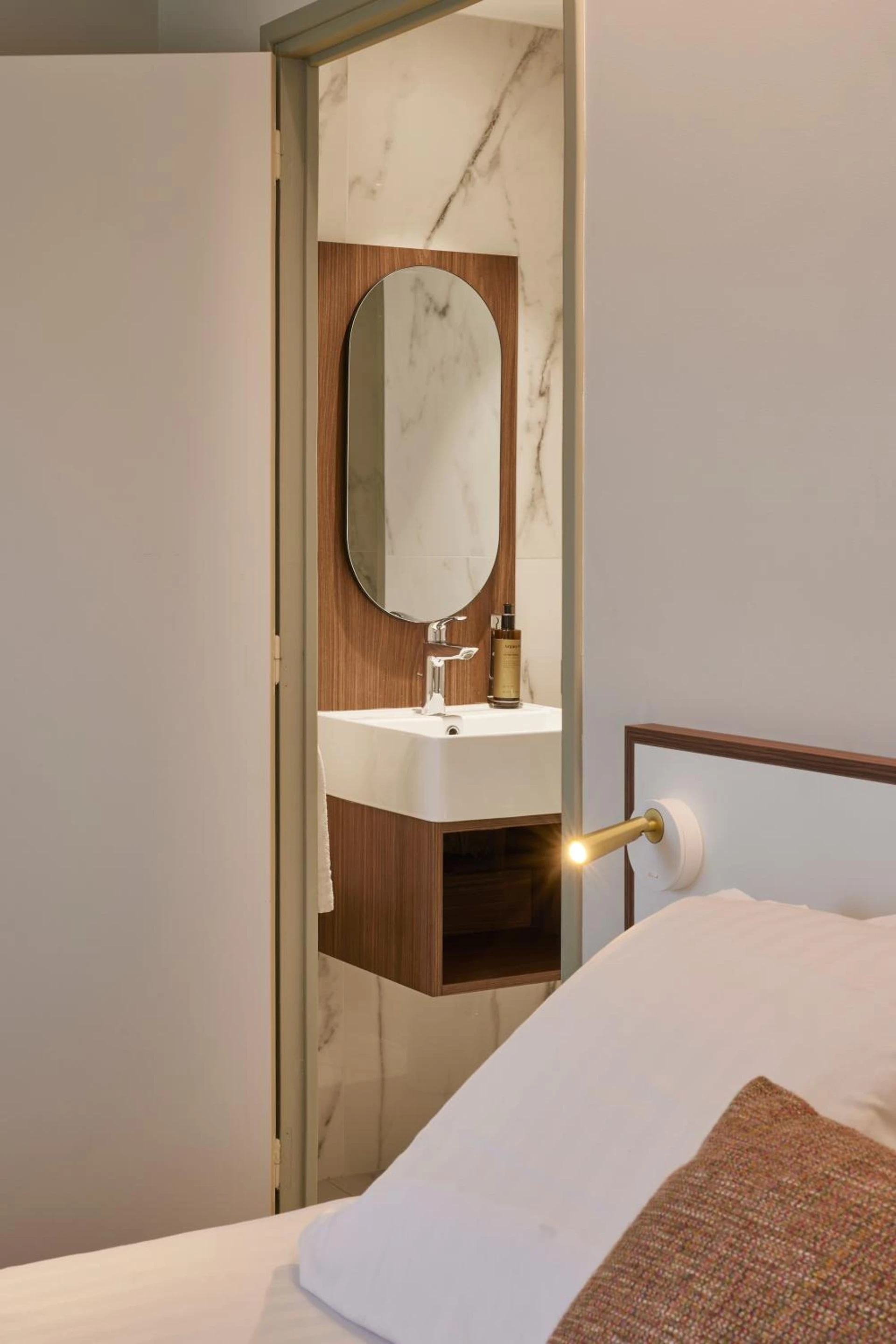 Chambre disponible pour un séminaire d'entreprise à Hotel du Pin Nice Port - Nice