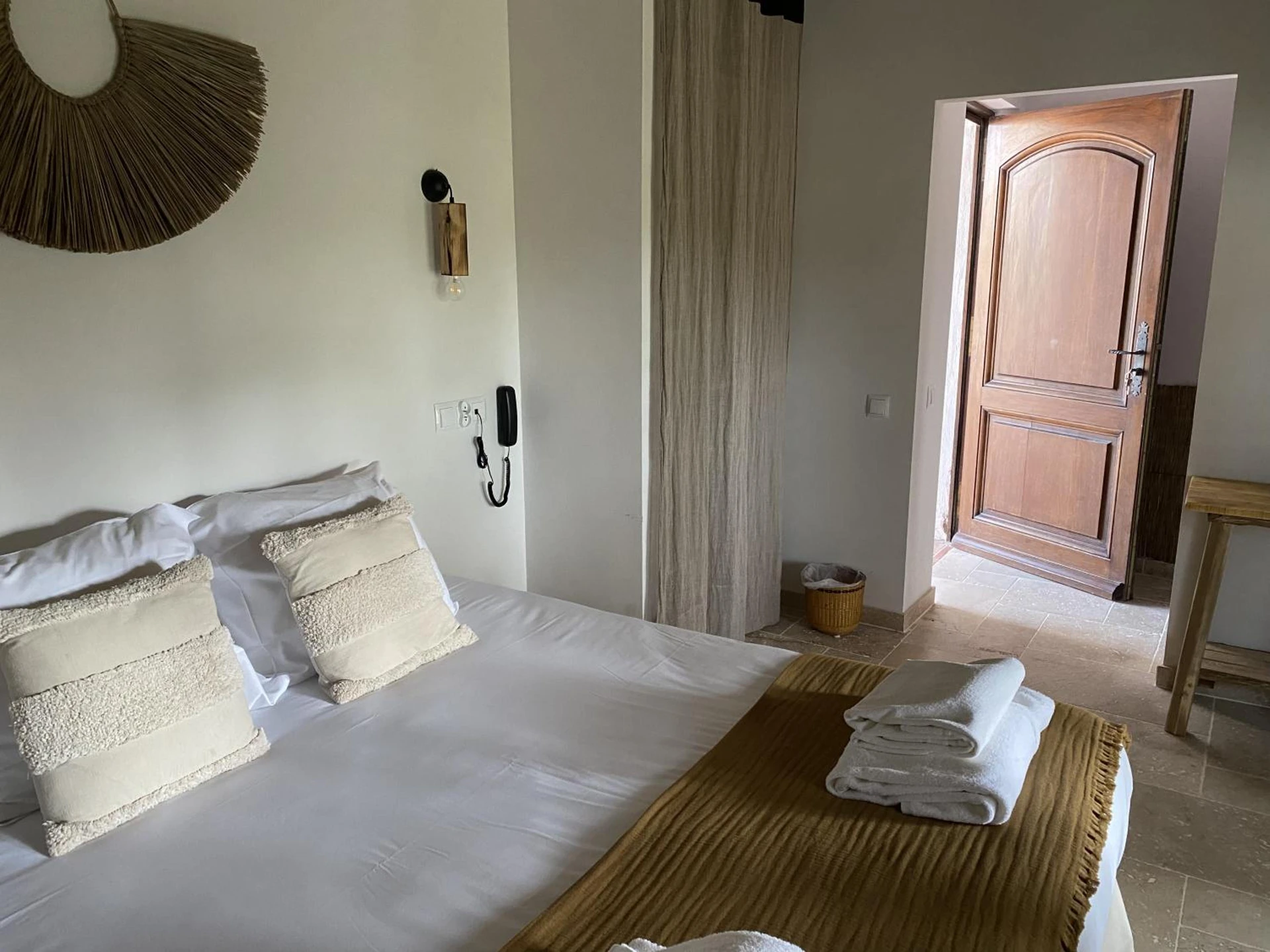 Chambre disponible pour un séminaire d'entreprise à Hôtel du Pont Blanc - Les Saintes-Maries-de-la-Mer