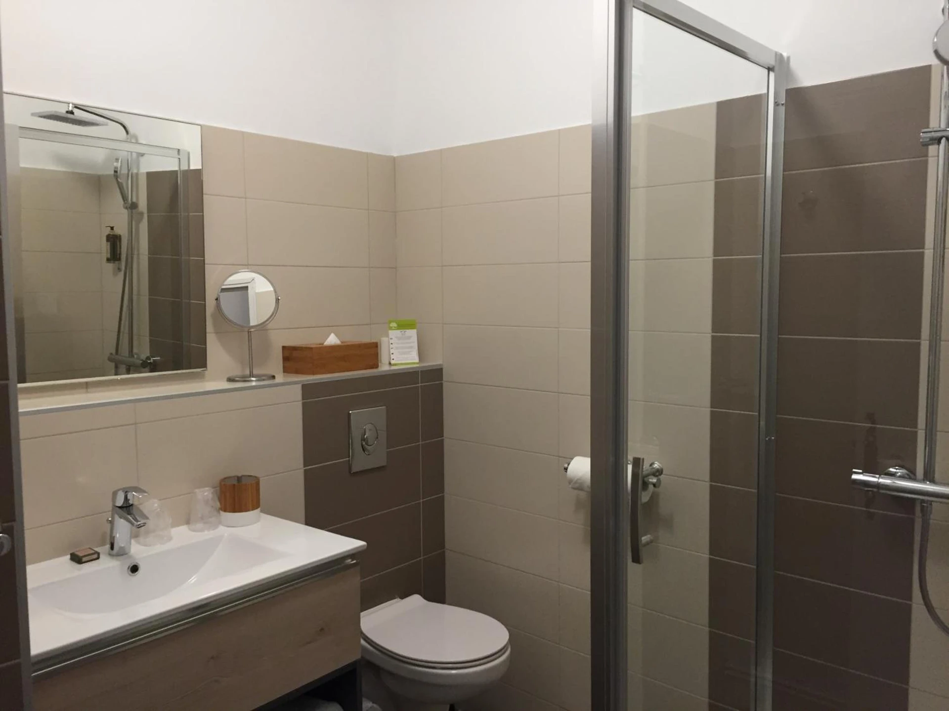 Magnifique chambre pour un séminaire d'entreprise à Hotel Du Pont Vieux - Carcassonne