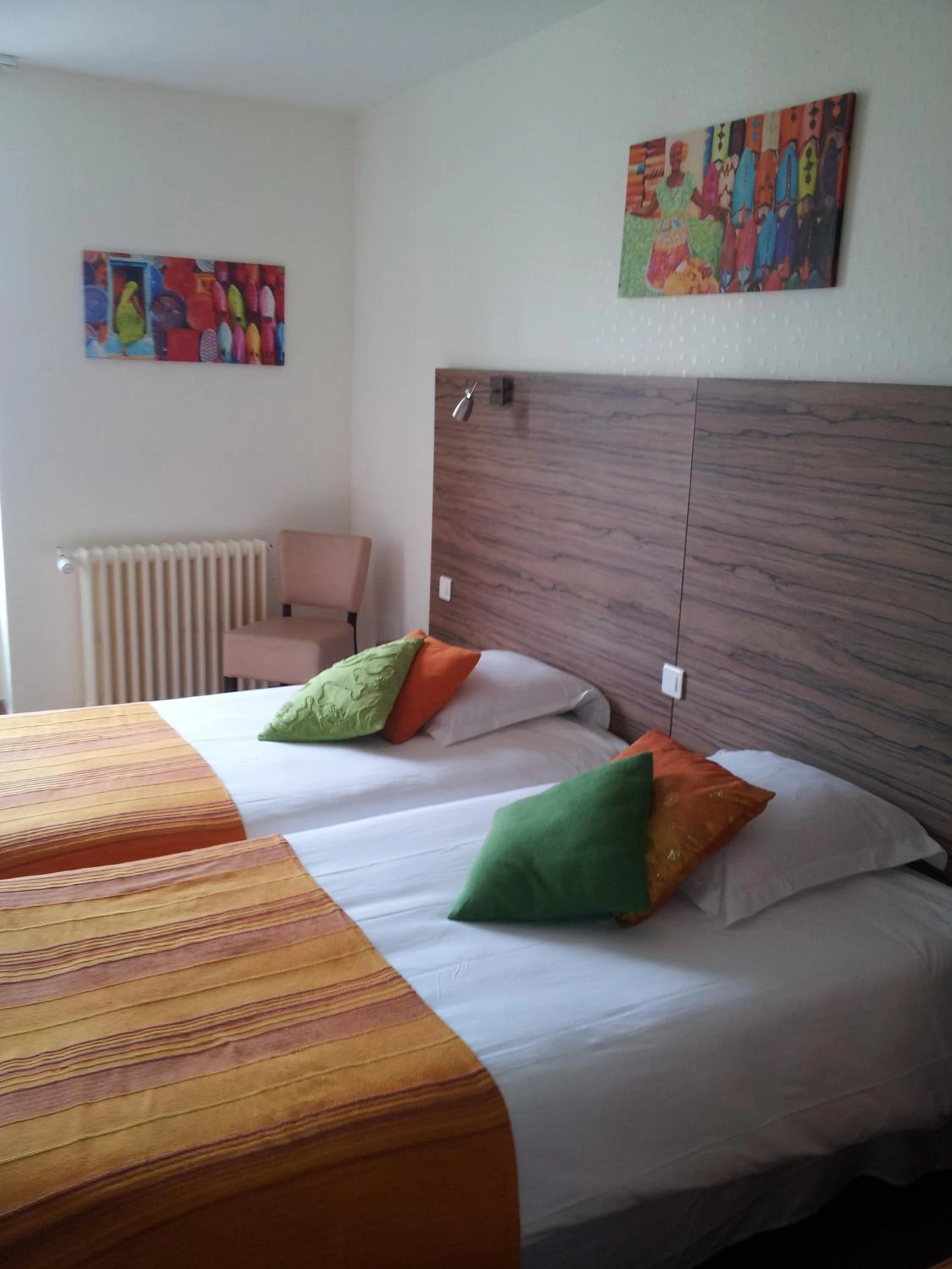 Chambre disponible pour un séminaire d'entreprise à Cit'Hotel Du Port Rhu - Douarnenez