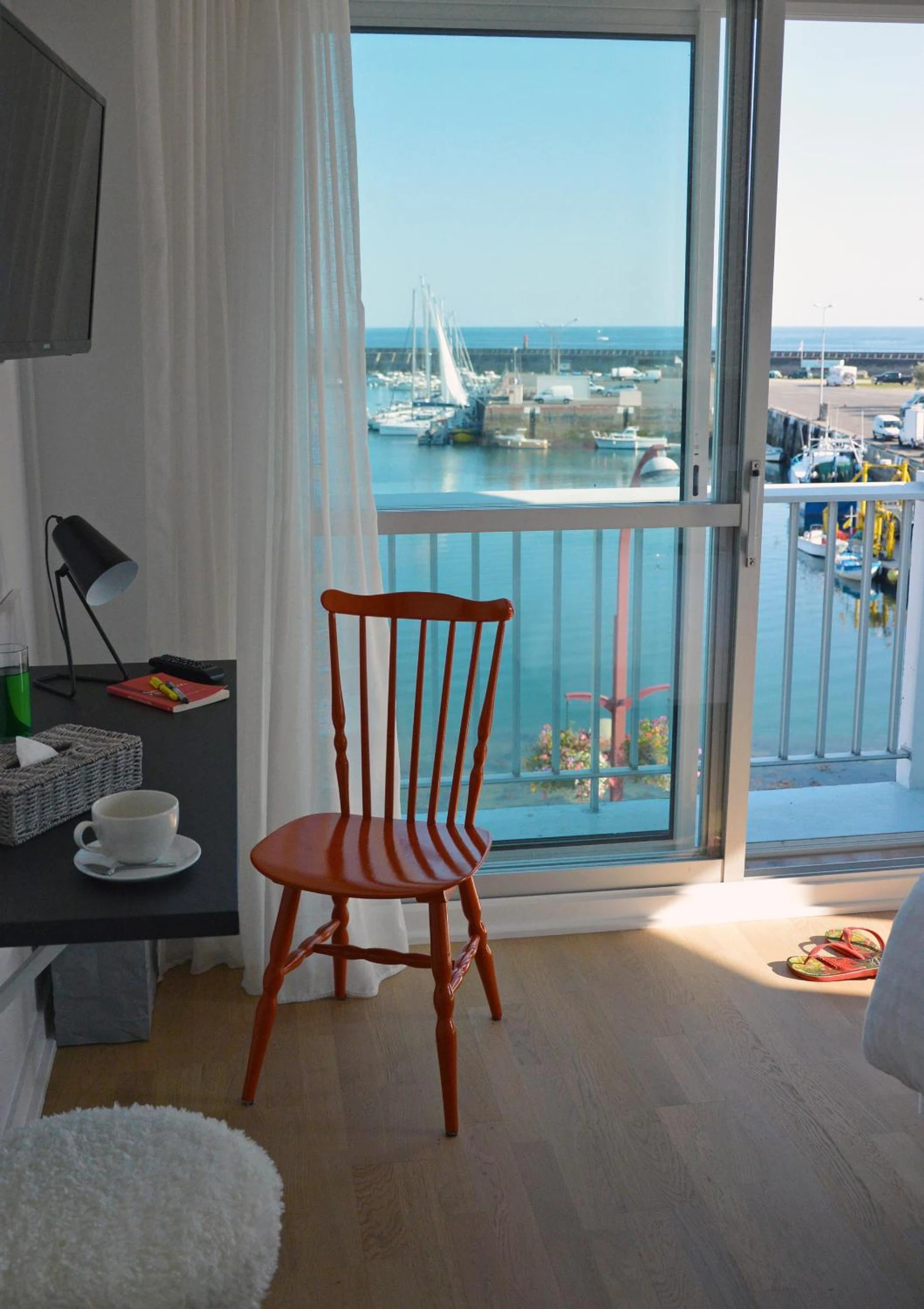Organiser un séminaire d'entreprise : Logis Hotel Du Port à plobannalec-lesconil