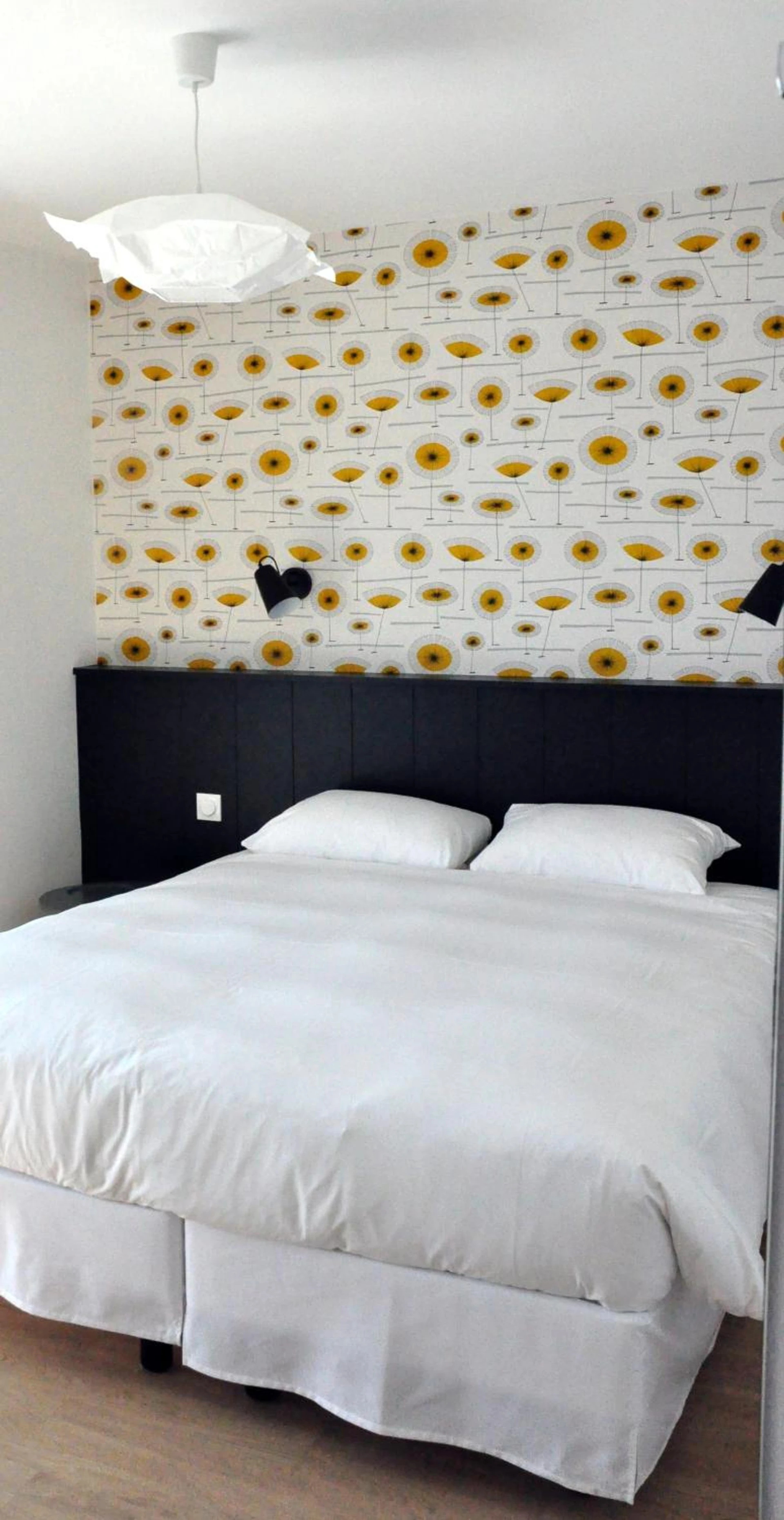 Magnifique chambre pour un séminaire d'entreprise à Logis Hotel Du Port - Plobannalec-Lesconil