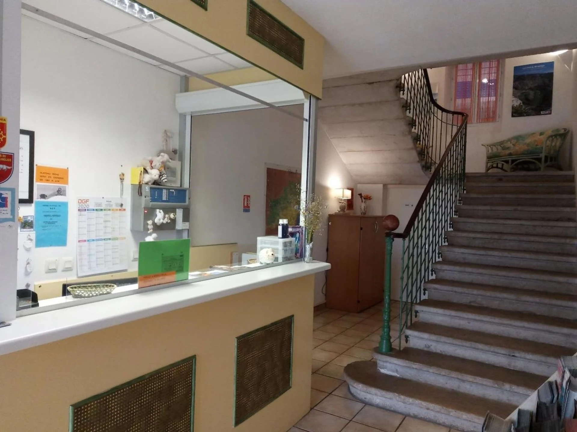 Organiser un séminaire d'entreprise : Hotel Du Rocher à le-caylar