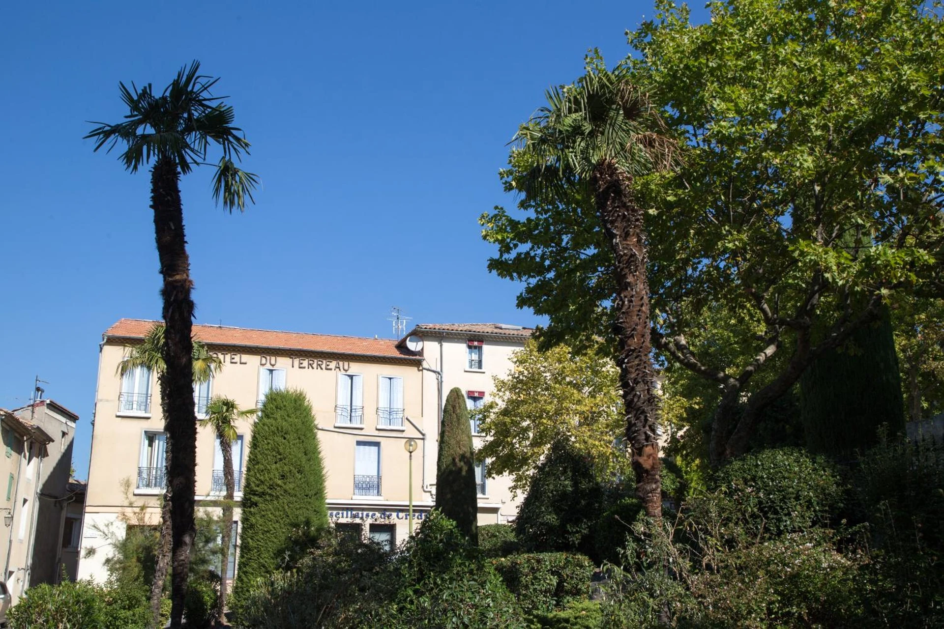 Organiser un séminaire d'entreprise : Logis hôtel du terreau à manosque