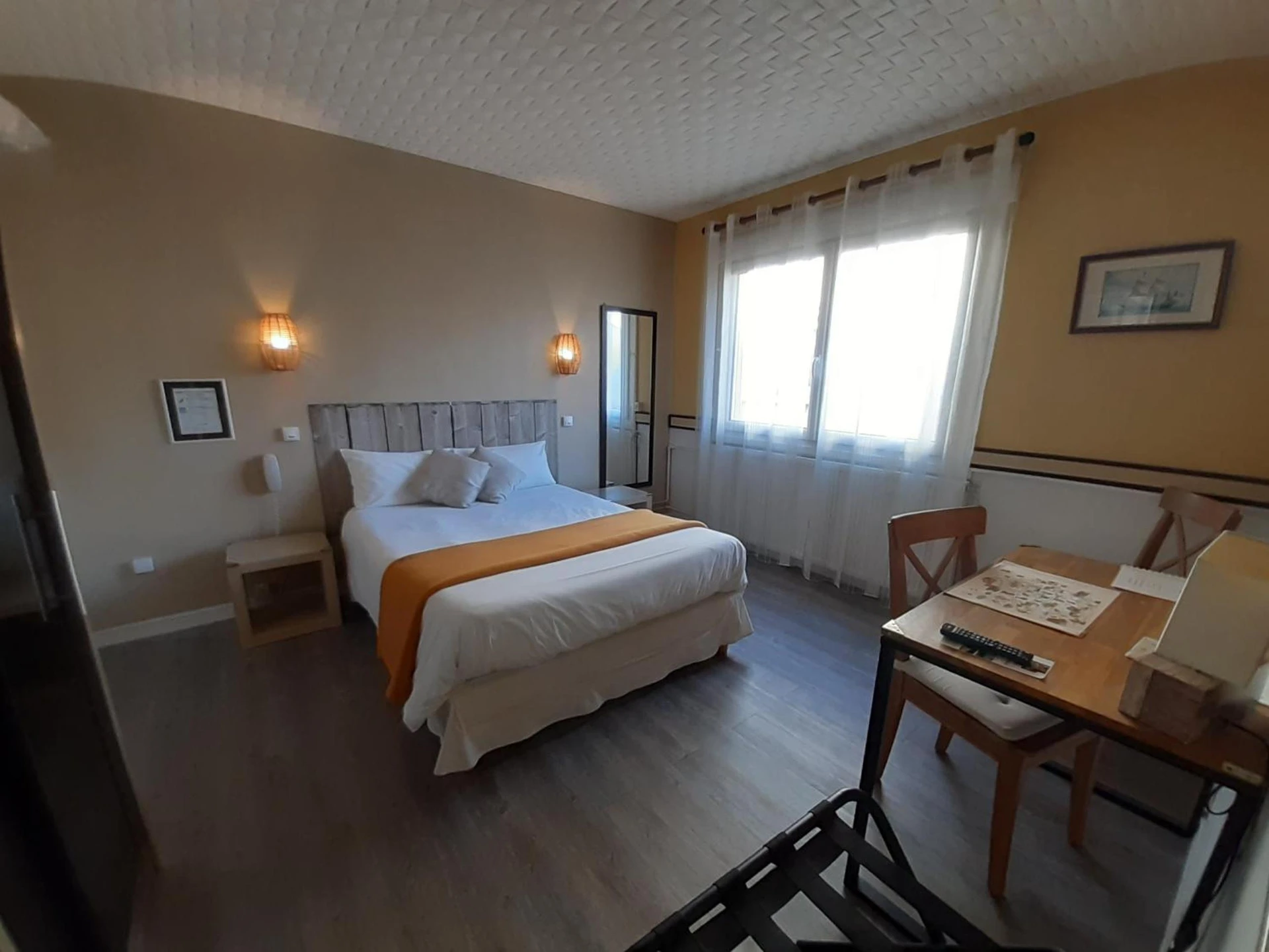 Chambre disponible pour un séminaire d'entreprise à Hôtel du Tricastin - Pierrelatte