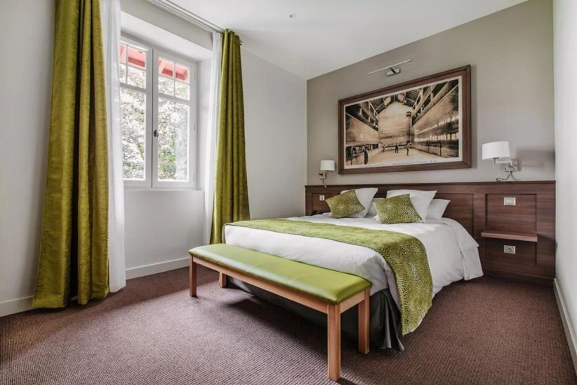 Chambre disponible pour un séminaire d'entreprise à Hotel-Café du Trinquet - Cambo-les-Bains