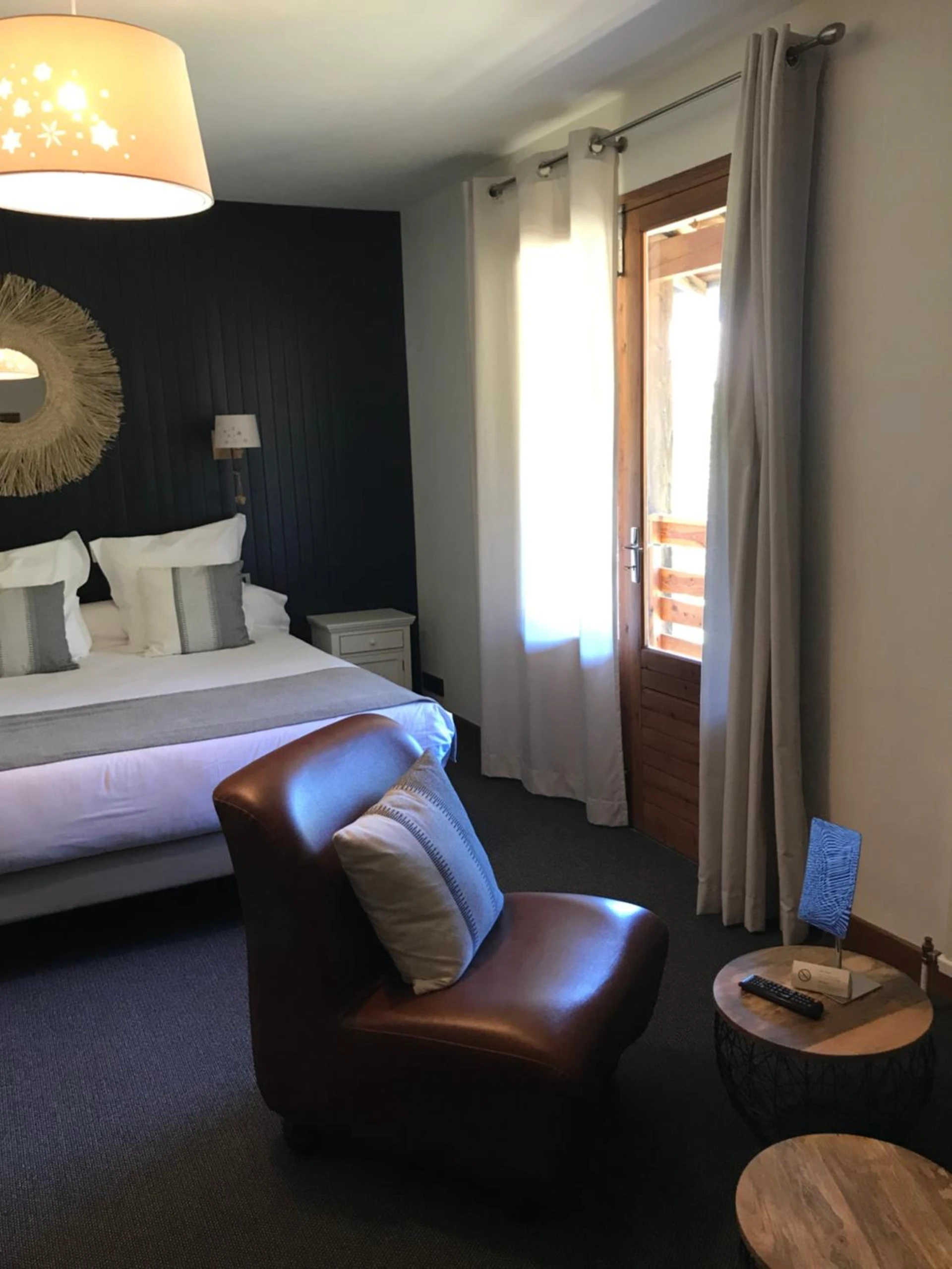 Magnifique chambre pour un séminaire d'entreprise à Hôtel du Verdon - Beauvezer