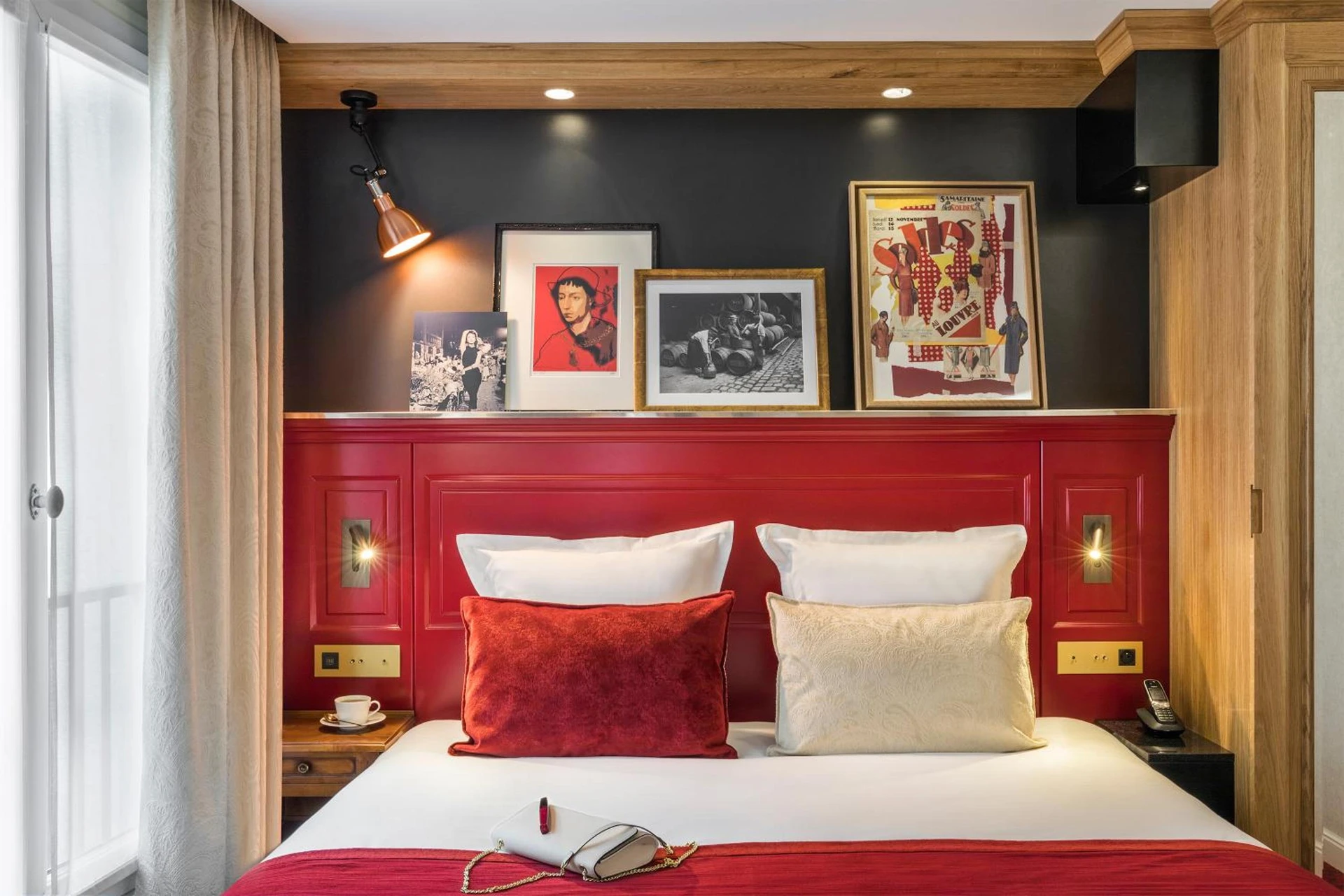Chambre à Hotel Ducs de Bourgogne - Organiser un séminaire d'entreprise à Paris
