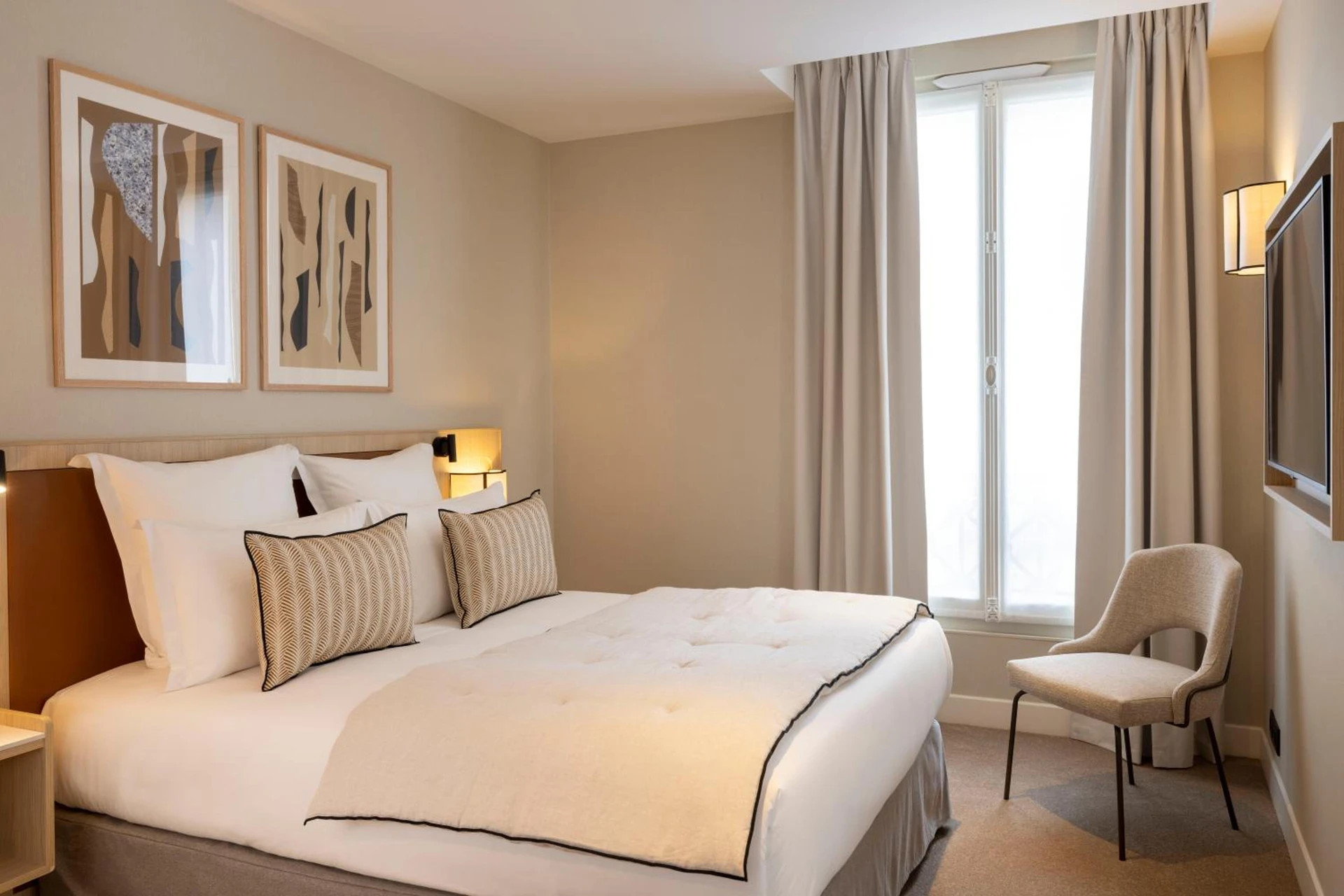 Chambre disponible pour un séminaire d'entreprise à Hotel Duminy-Vendome - Paris