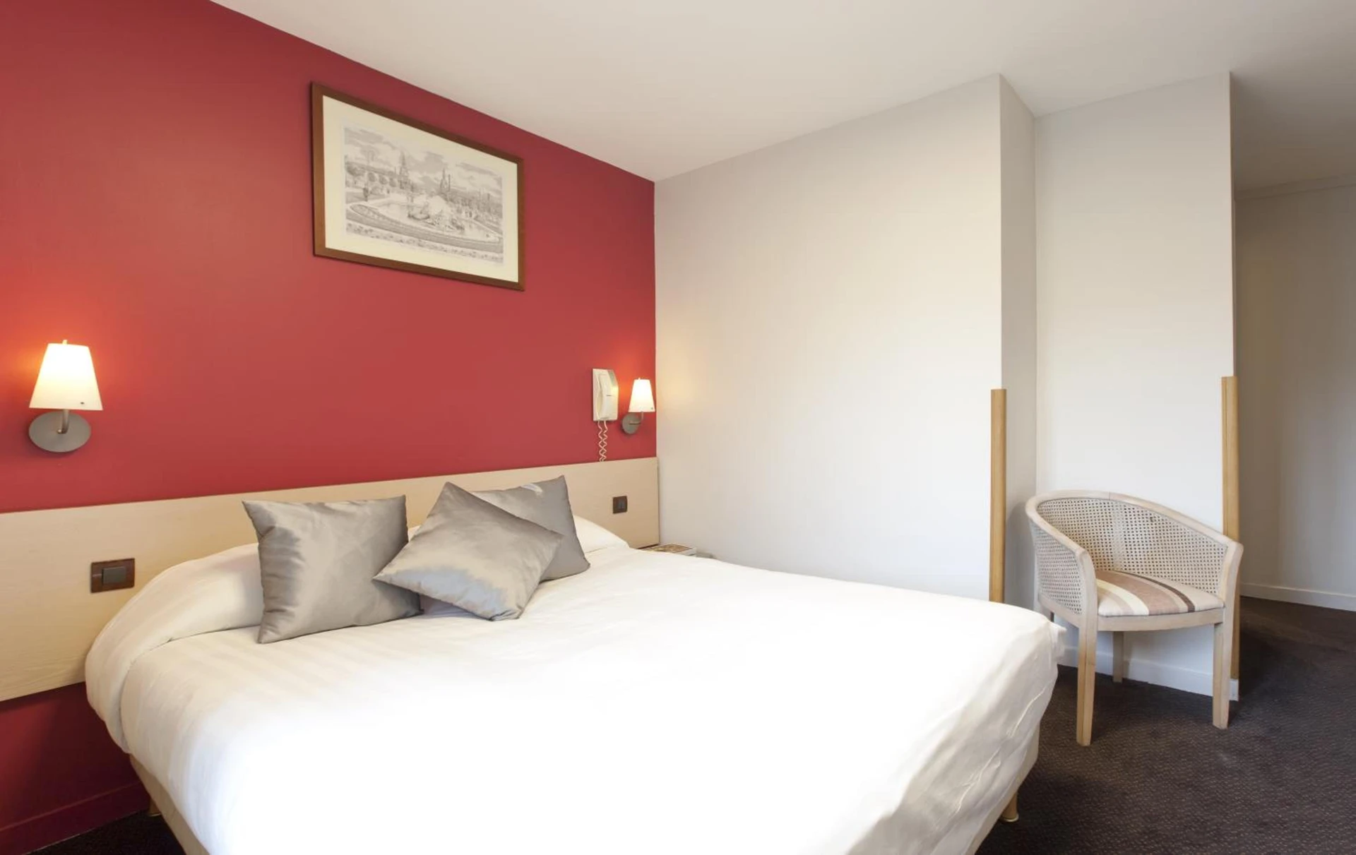 Magnifique chambre pour un séminaire d'entreprise à Logis Hôtel Duquesne - Nantes