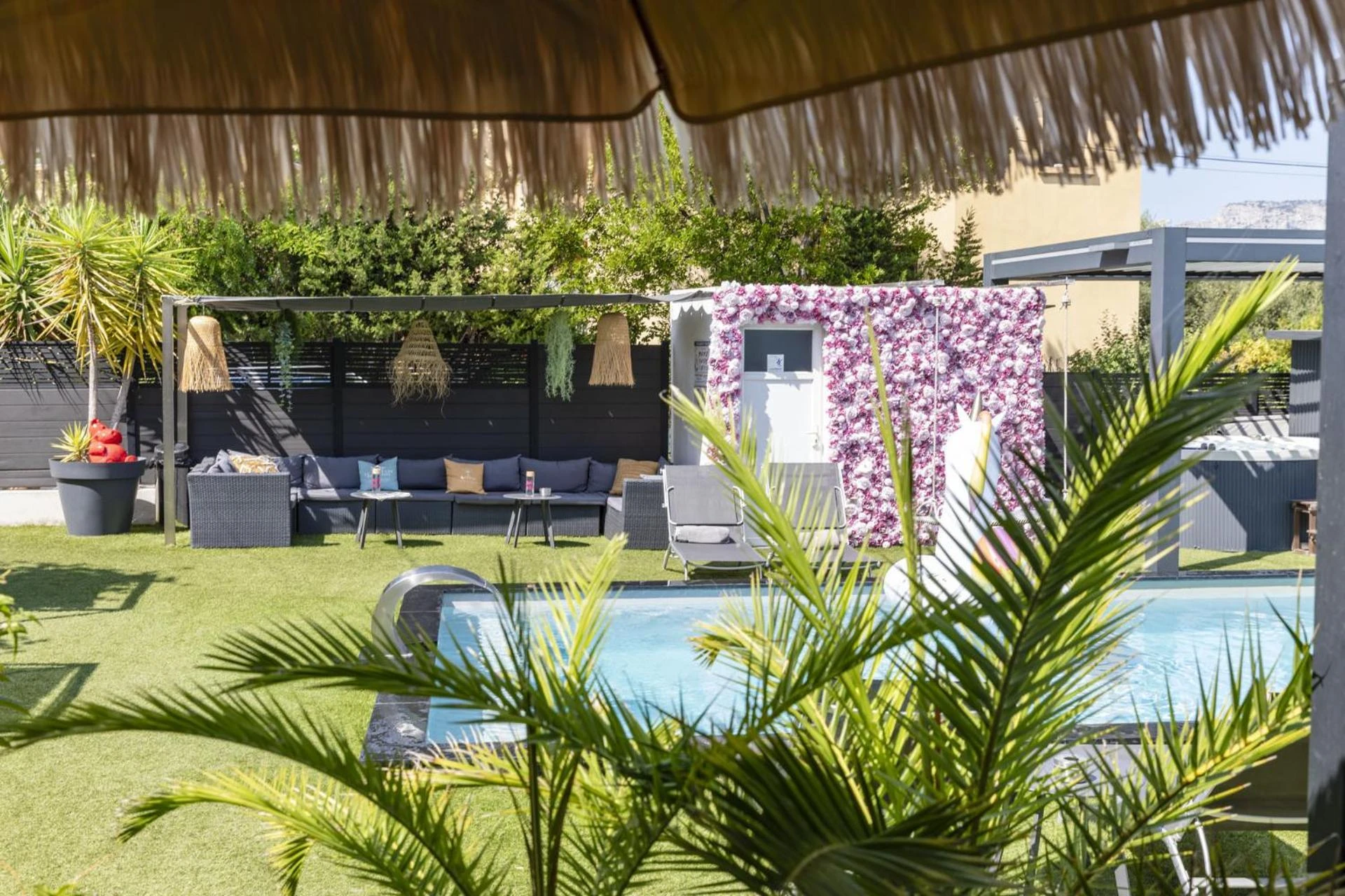 Organiser un séminaire d'entreprise : Hôtel Eden Cassis - parking privé à cassis