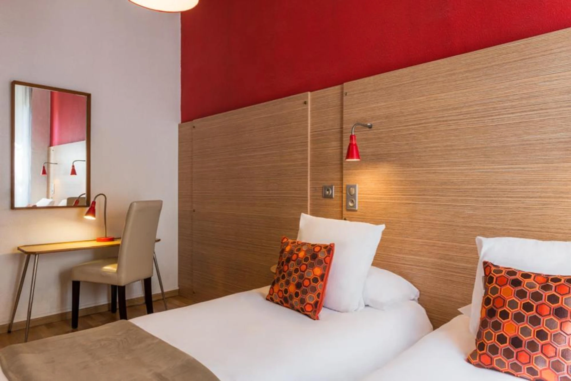 Organiser un séminaire d'entreprise : Hôtel Edmond Rostand à marseille-6e-arrondissement