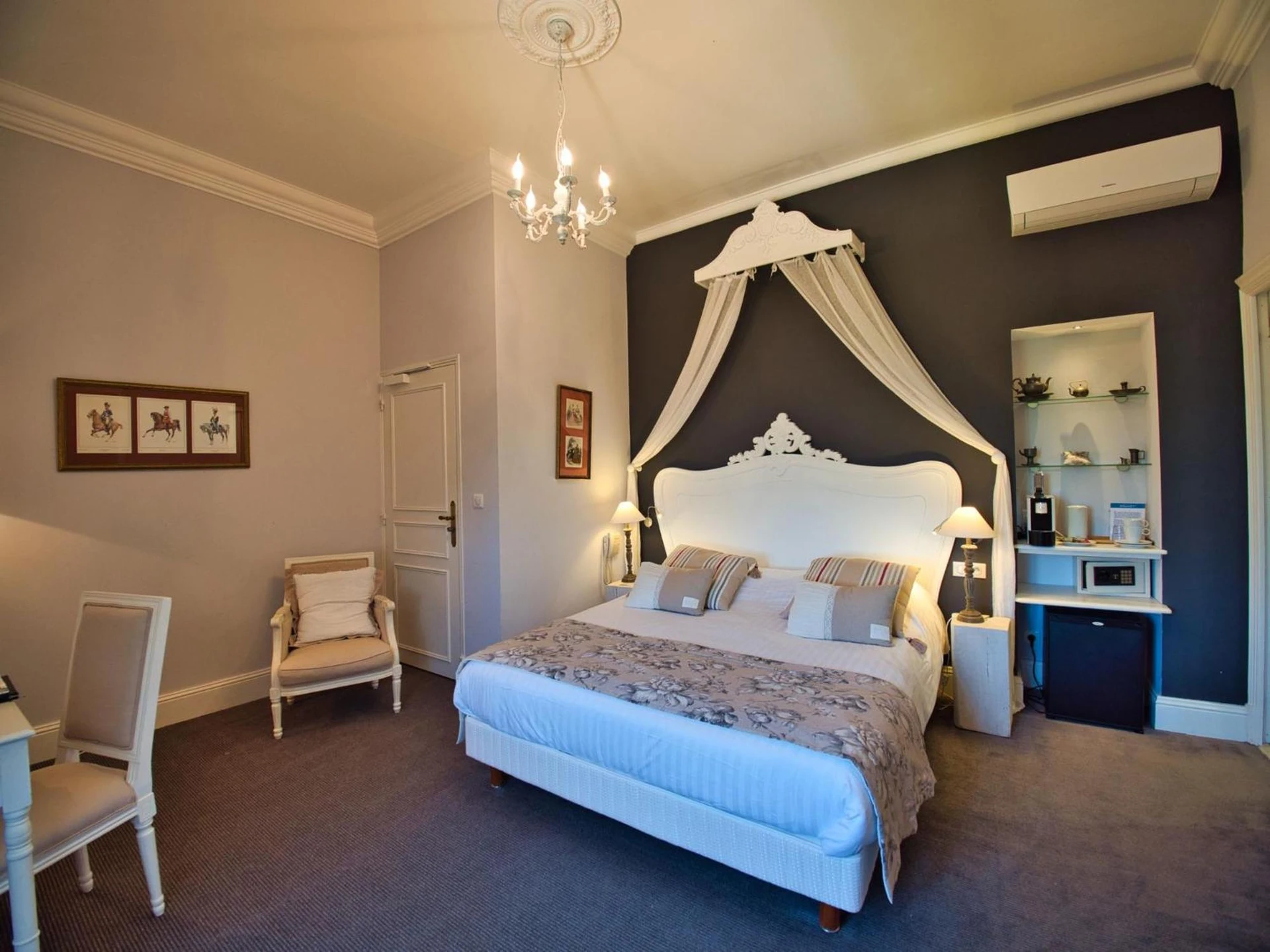 Chambre disponible pour un séminaire d'entreprise à Château Hôtel Edward 1er - Monpazier