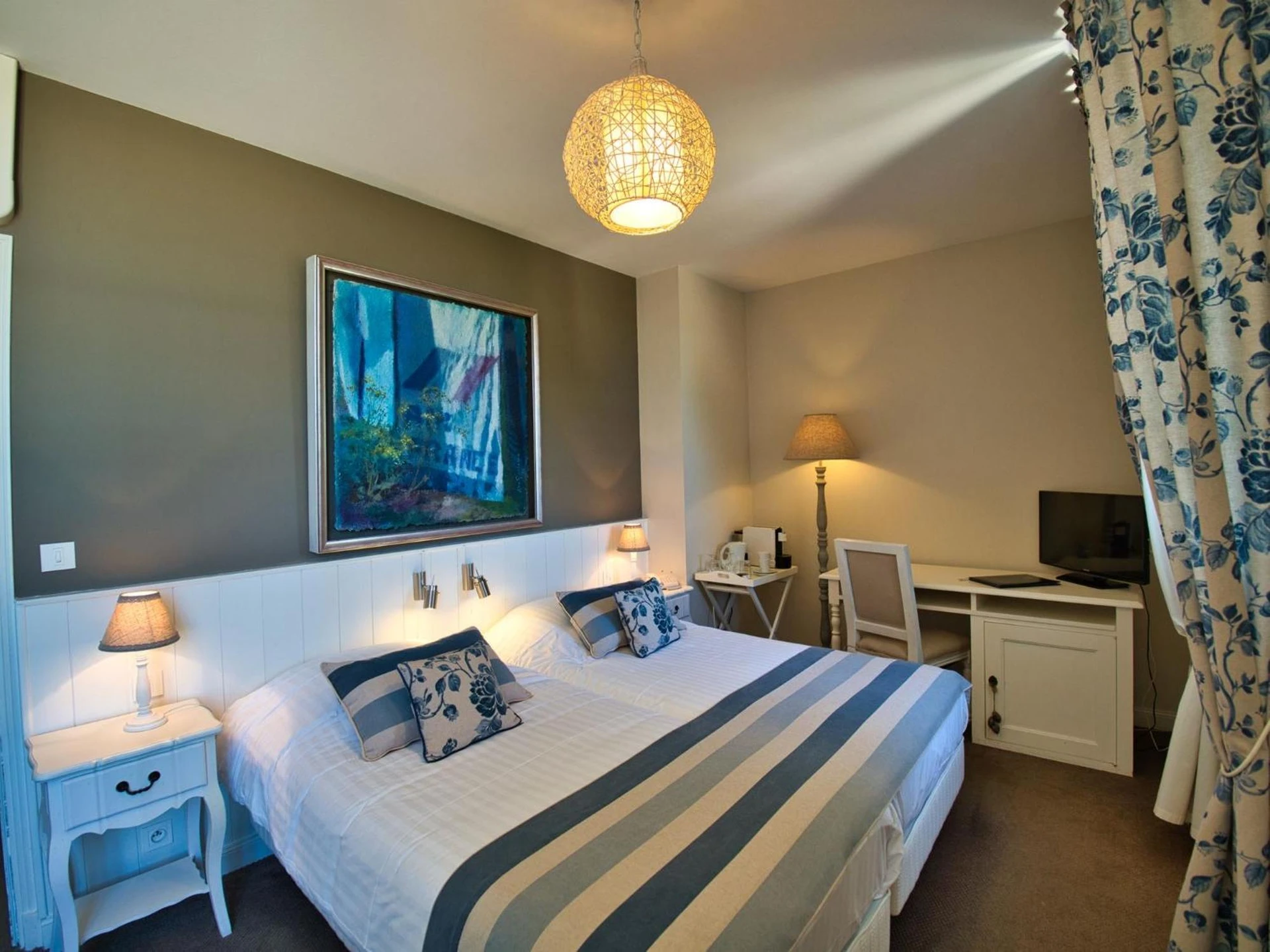 Chambre disponible pour un séminaire d'entreprise à Château Hôtel Edward 1er - Monpazier