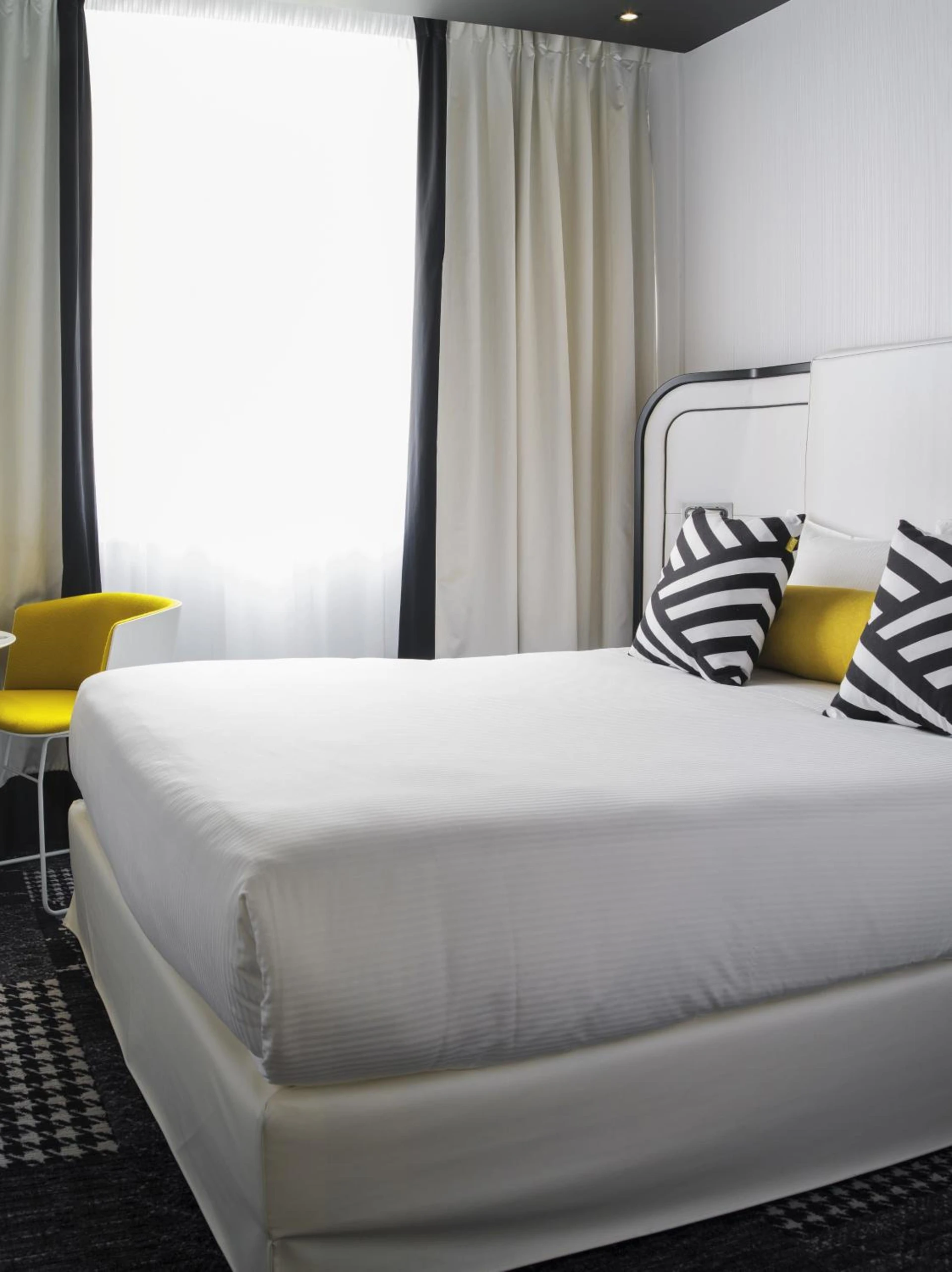 Lieu convivial pour un séminaire d'entreprise à Hotel Ekta Champs Elysées - Paris - En savoir plus 