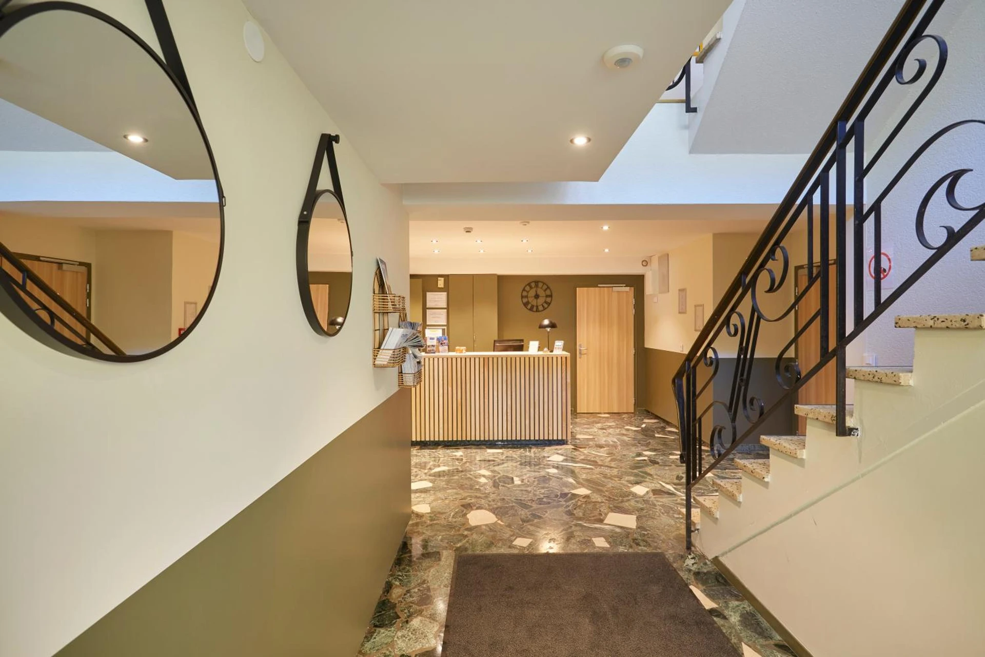 Organiser un séminaire d'entreprise : Hôtel Eliova l'Eau Vive à chatel