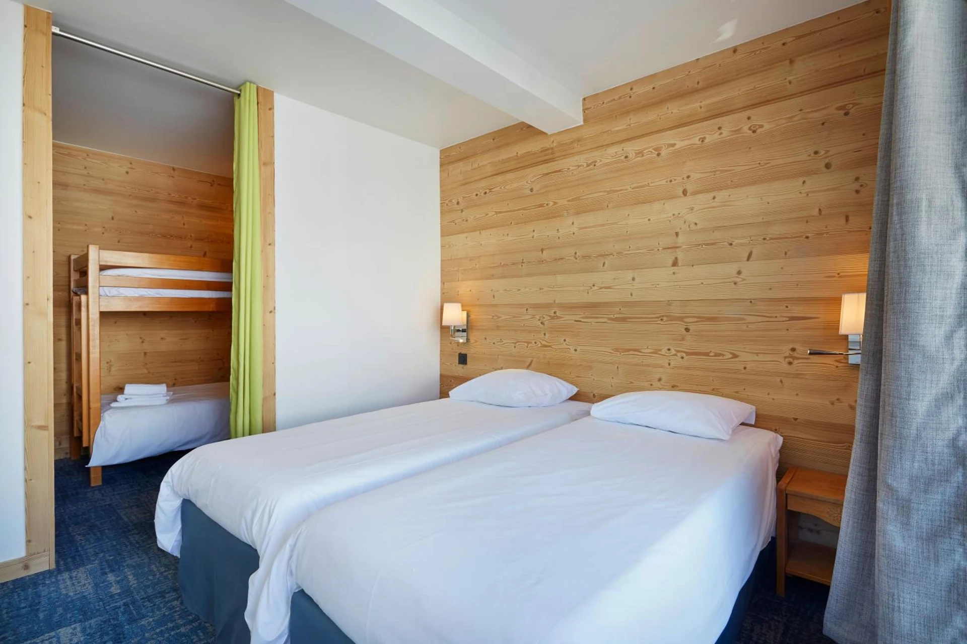 Chambre disponible pour un séminaire d'entreprise à Hôtel Eliova Le Chaix - L'Alpe-d'Huez