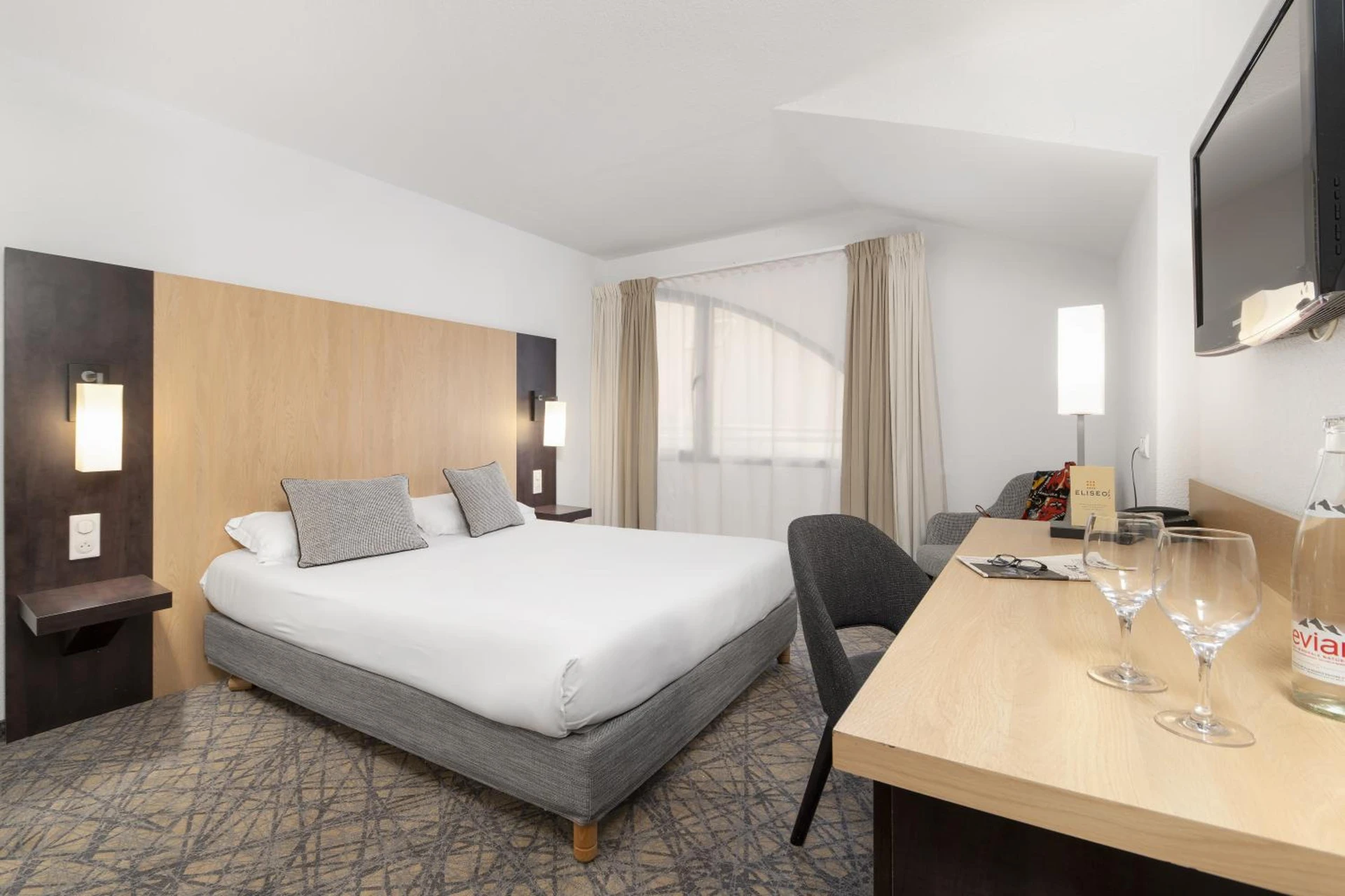Chambre disponible pour un séminaire d'entreprise à Hôtel Eliseo - Lourdes