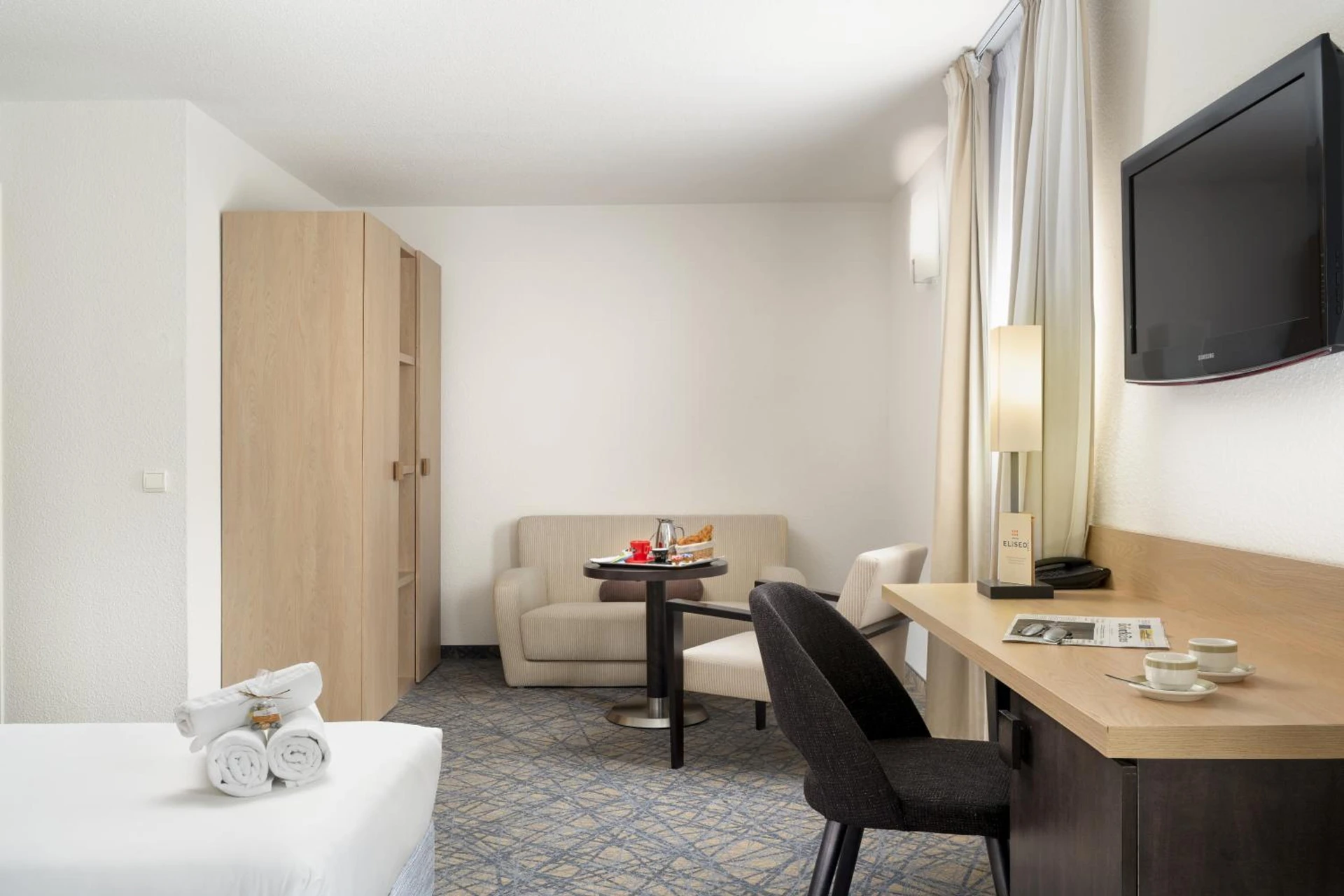 Chambre disponible pour un séminaire d'entreprise à Hôtel Eliseo - Lourdes