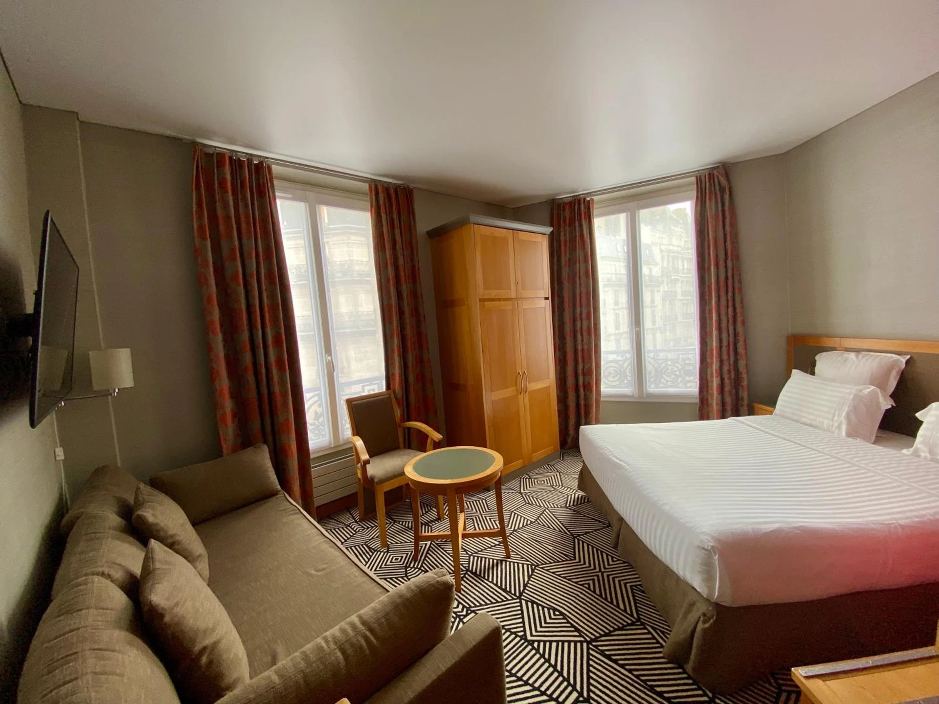 Chambre disponible pour un séminaire d'entreprise à Hotel Elysa-Luxembourg - Paris