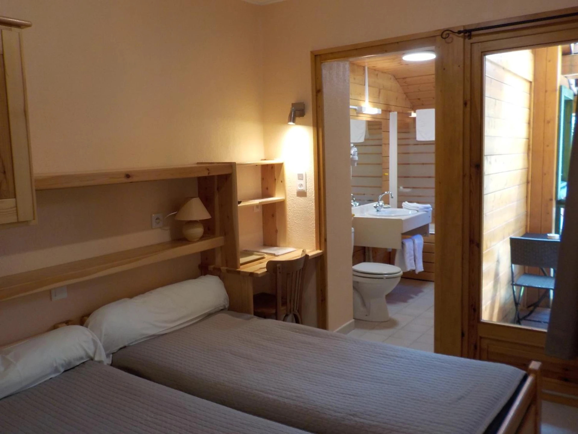 Chambre disponible pour un séminaire d'entreprise à Hôtel Engilberge - Ailefroide