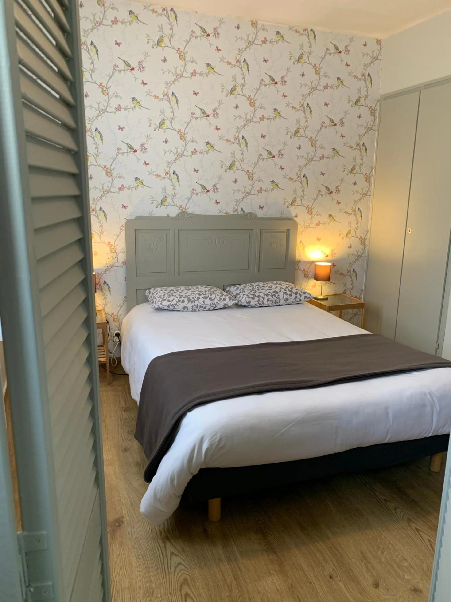 Chambre disponible pour un séminaire d'entreprise à Hôtel et RESTAURANT traditionnel L' Escalandes - Lesperon
