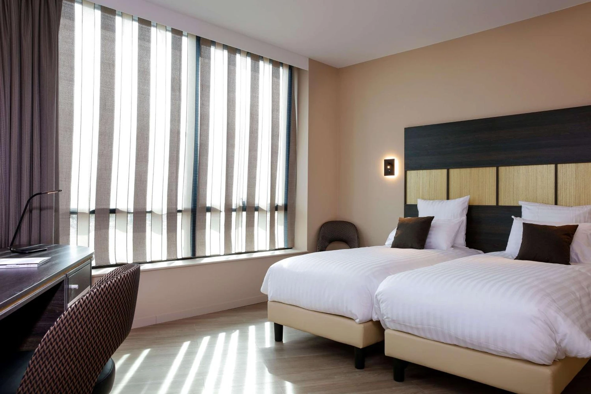 Chambre disponible pour un séminaire d'entreprise à Best Western Plus Hôtel Escapade Senlis - Senlis