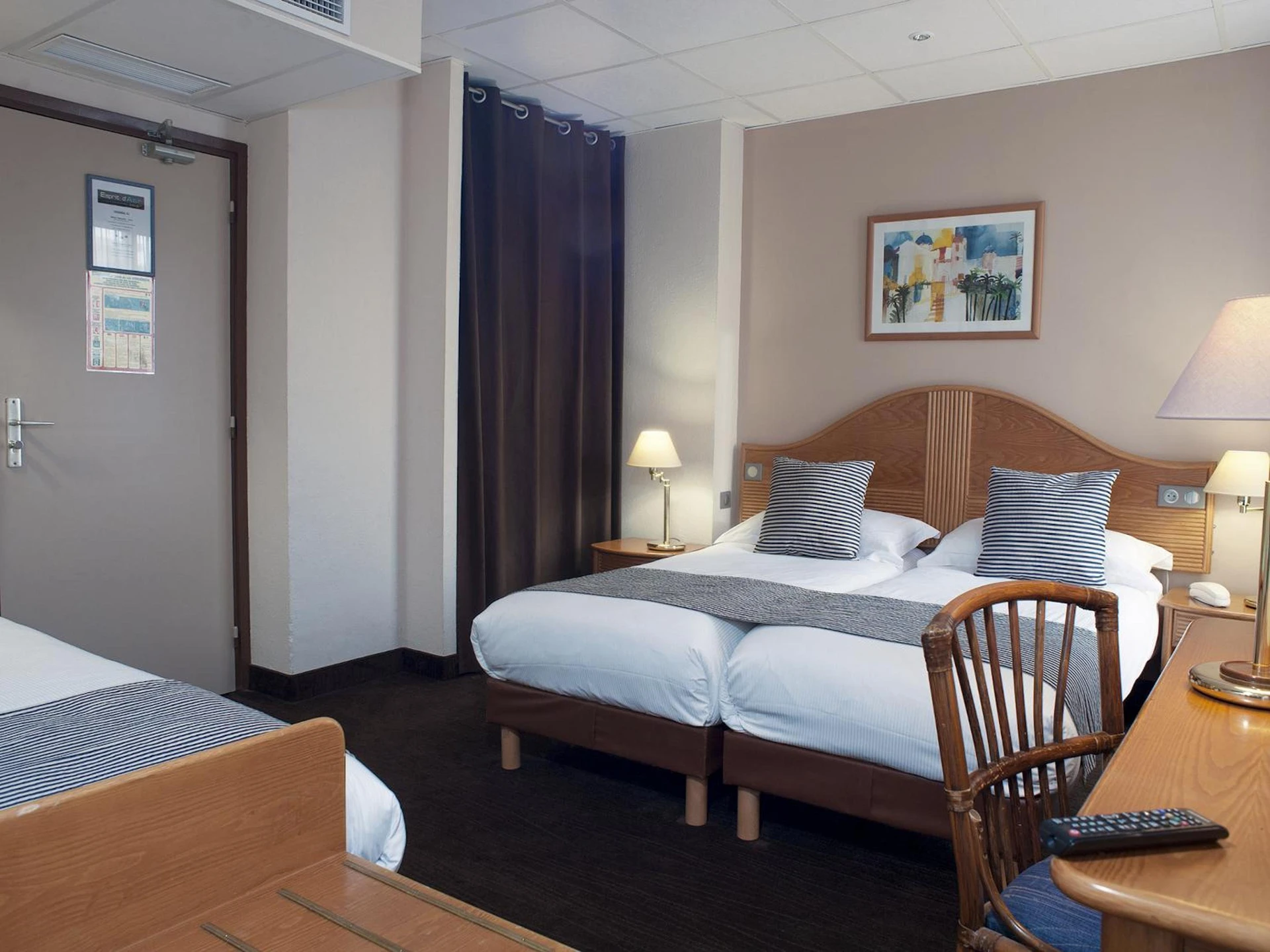 Magnifique chambre pour un séminaire d'entreprise à Hôtel Esprit d'Azur - Nice