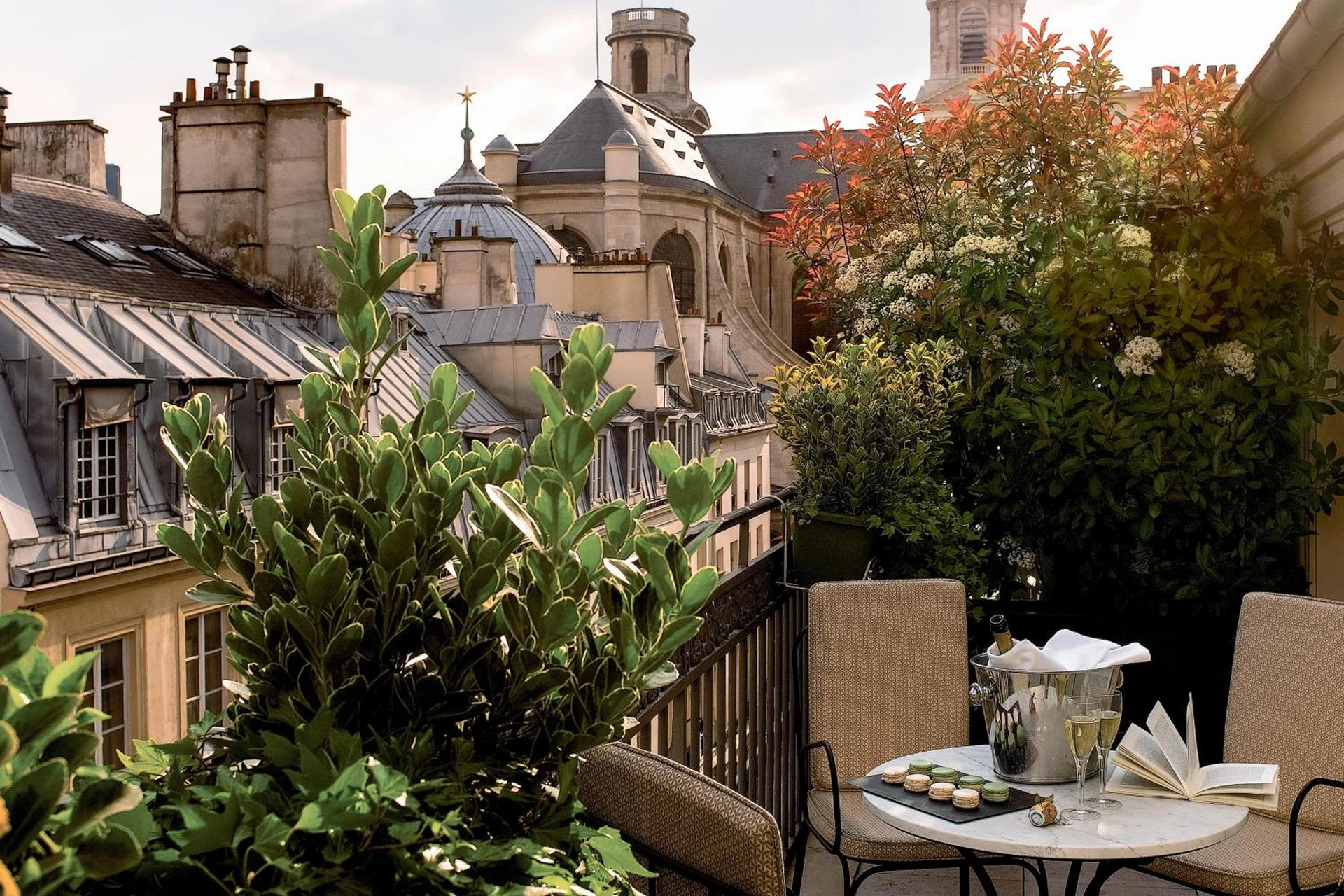 Chambre à Esprit Saint Germain - Organiser un séminaire d'entreprise à Paris