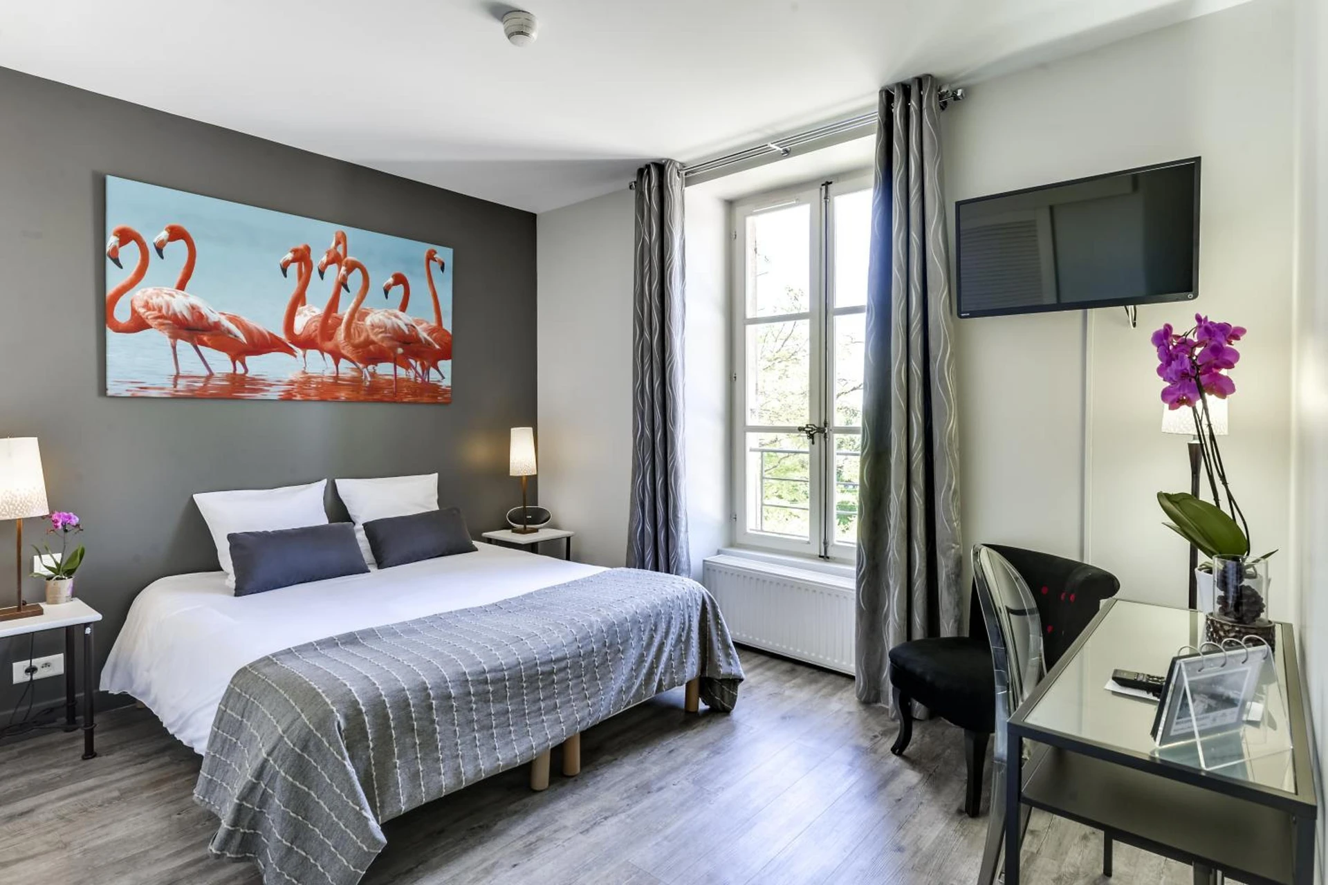 Chambre disponible pour un séminaire d'entreprise à Hotel Estelou - Sommières