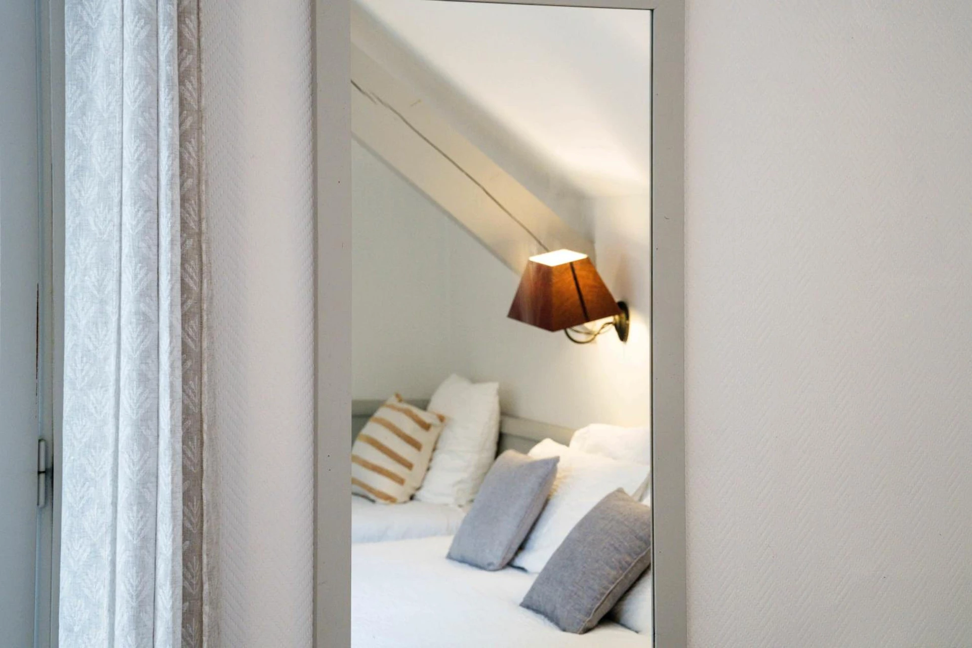 Chambre disponible pour un séminaire d'entreprise à Logis Hôtel Etchemaïté - Larrau