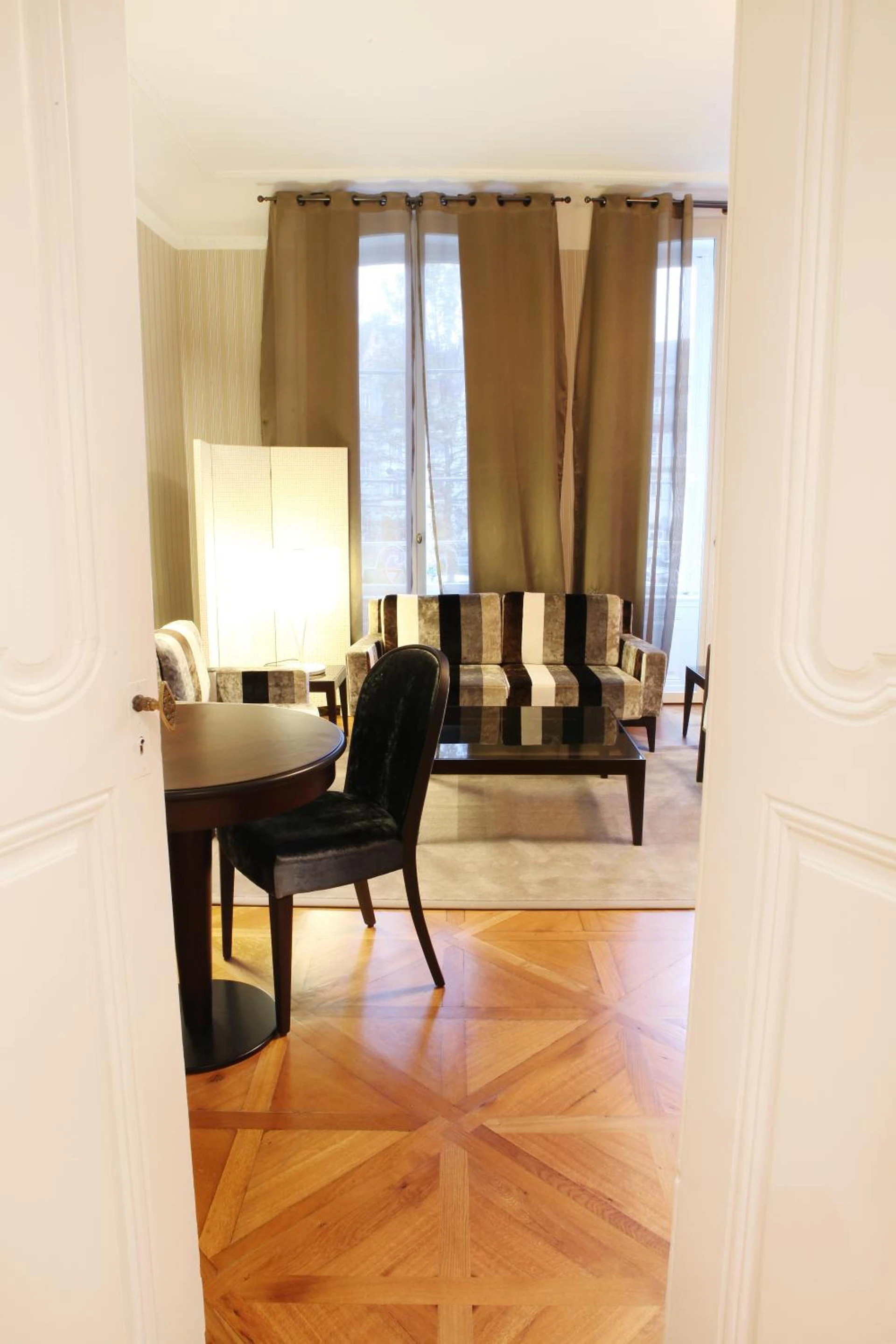 Chambre à Logis Hôtel Ettenheim - Organiser un séminaire d'entreprise à Strasbourg