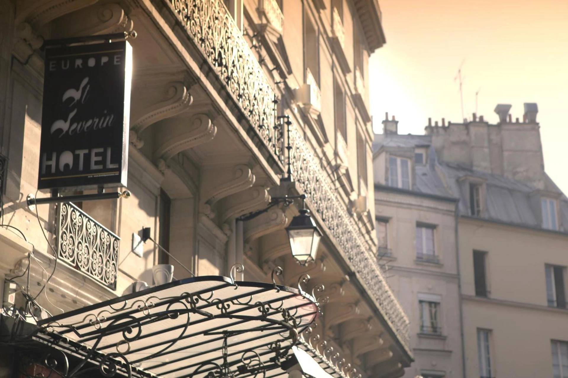 Lieu convivial pour un séminaire d'entreprise à Europe Saint Severin-Paris Notre Dame - Paris - En savoir plus 