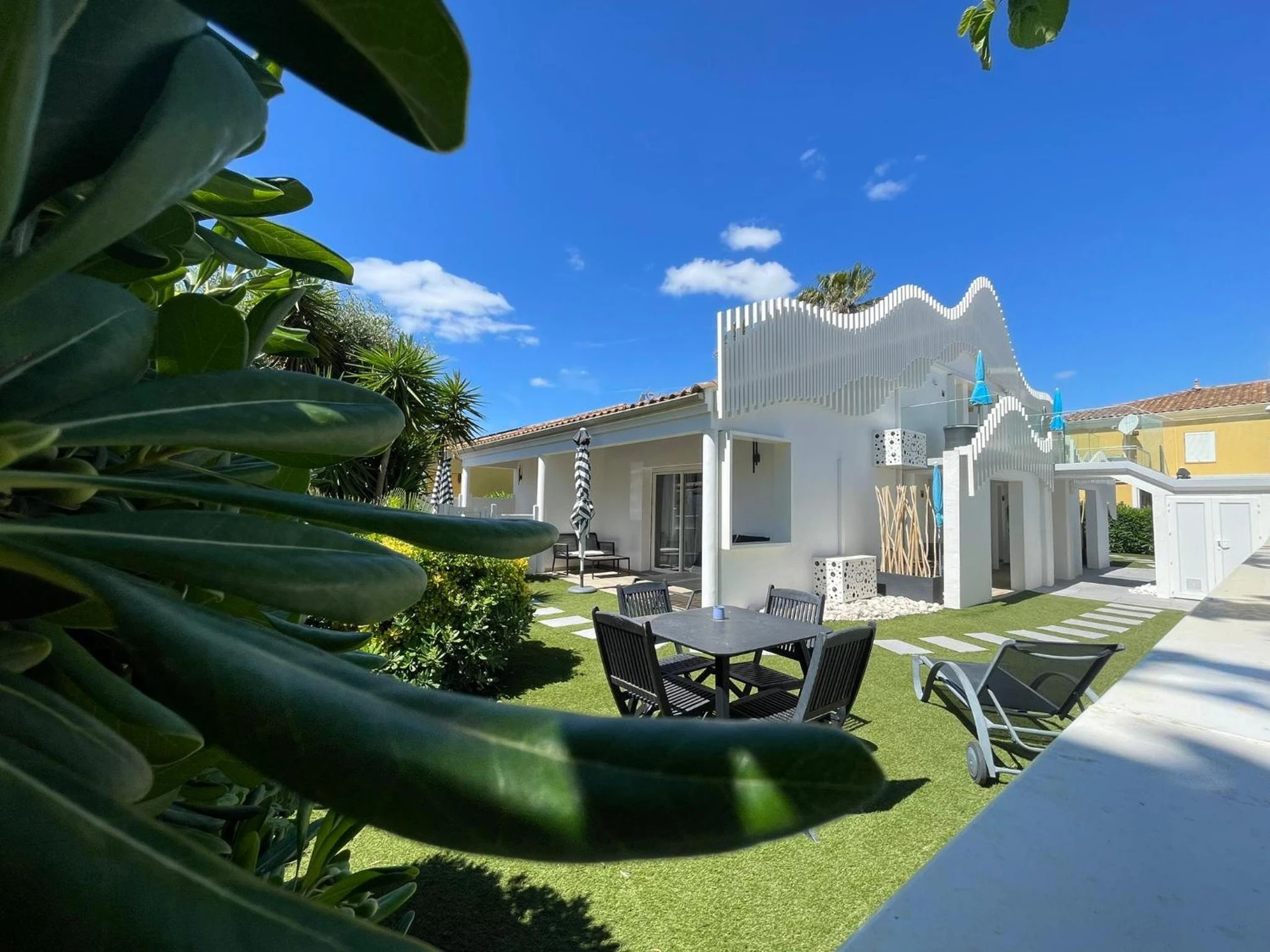 Organiser un séminaire d'entreprise : Hôtel Eve Cap d'agde Village Naturiste à agde