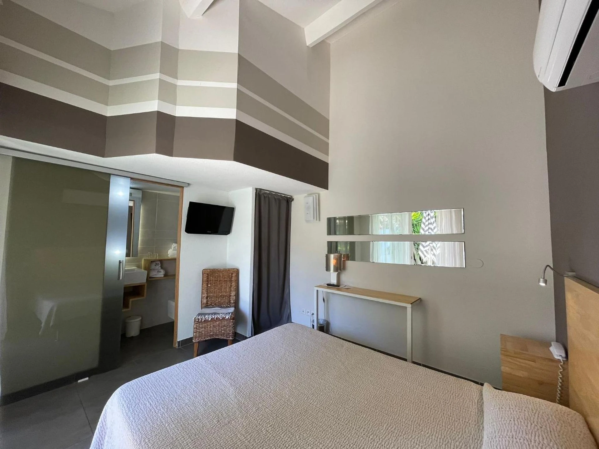 Chambre disponible pour un séminaire d'entreprise à Hôtel Eve Cap d'agde Village Naturiste - Le Cap d'Agde