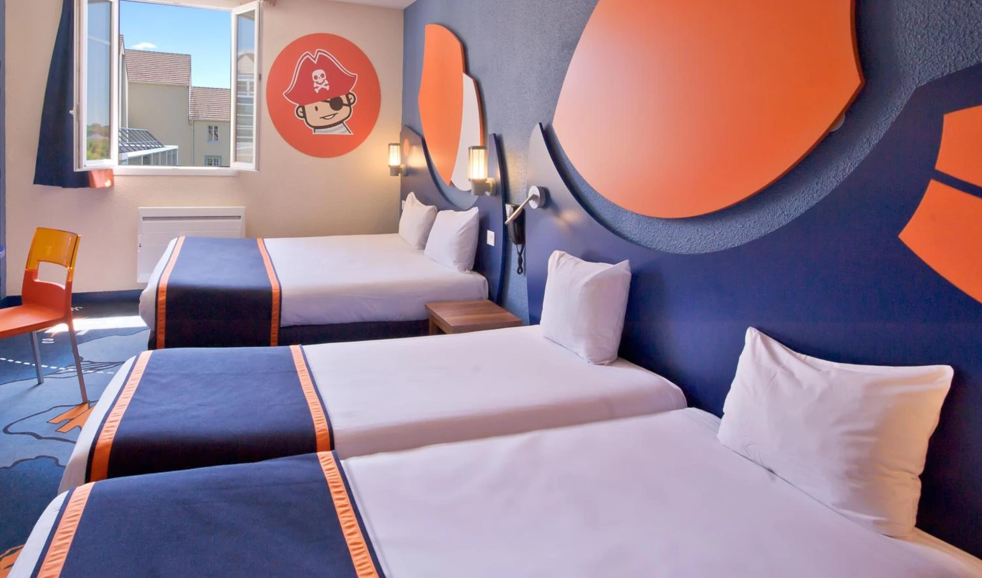 Magnifique chambre pour un séminaire d'entreprise à Explorers Hotel Marne-la-Vallée - Magny-le-Hongre