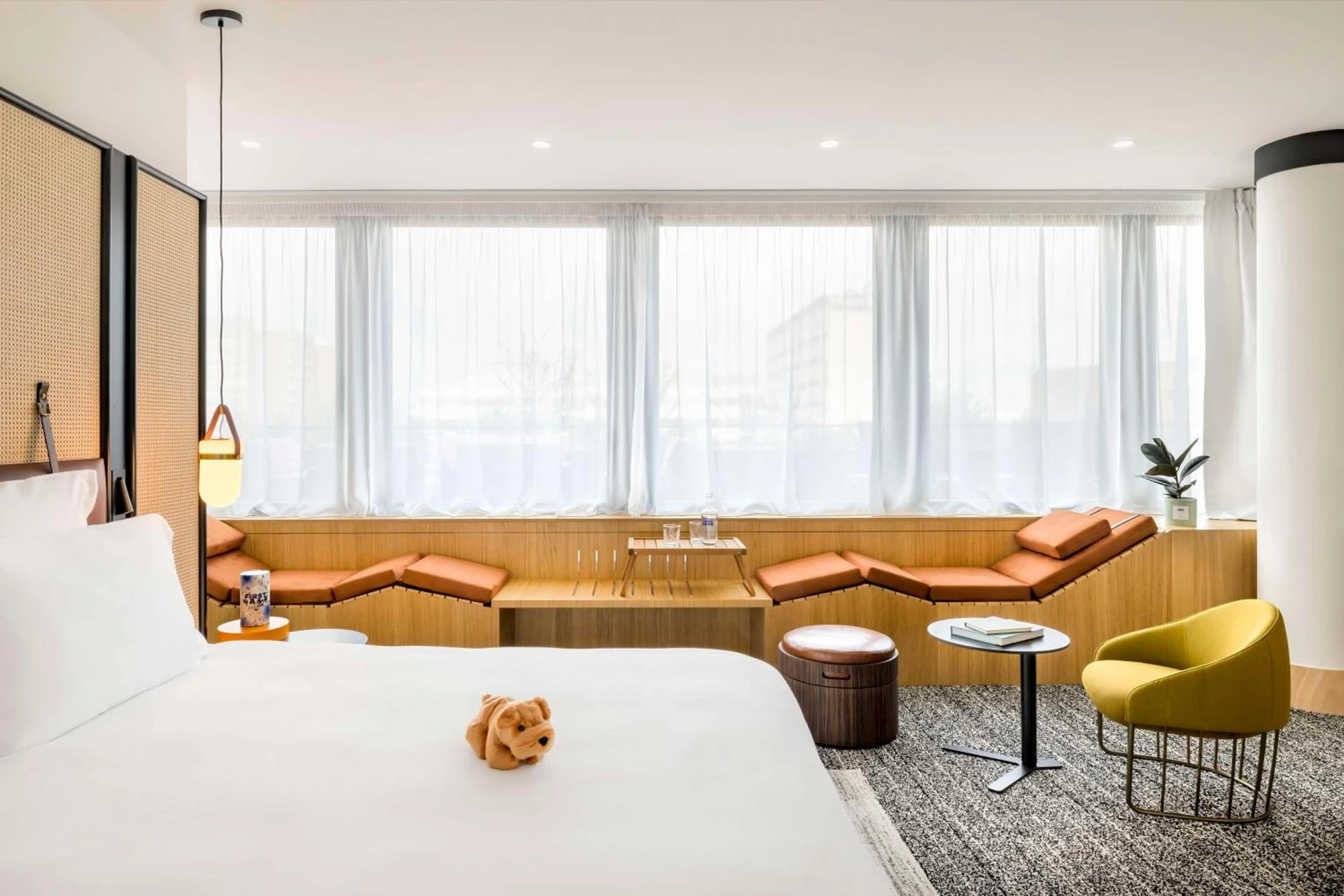 Chambre disponible pour un séminaire d'entreprise à FirstName Bordeaux, Part of JdV by Hyatt - Bordeaux