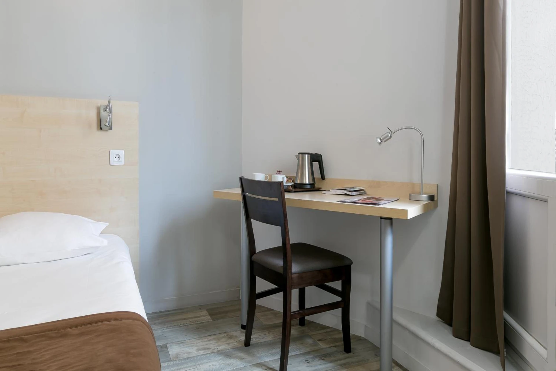 Magnifique chambre pour un séminaire d'entreprise à Hotel Foch Nancy Gare - Nancy