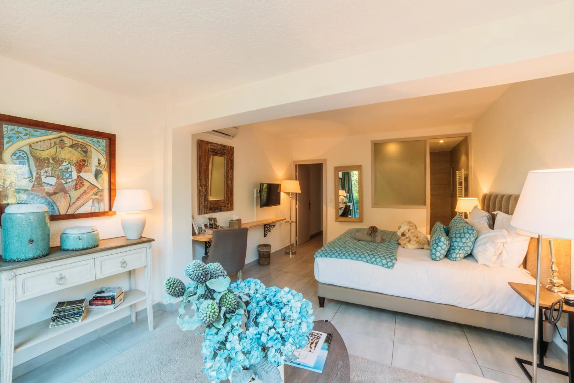 Chambre disponible pour un séminaire d'entreprise à Hôtel Font Mourier - Cogolin
