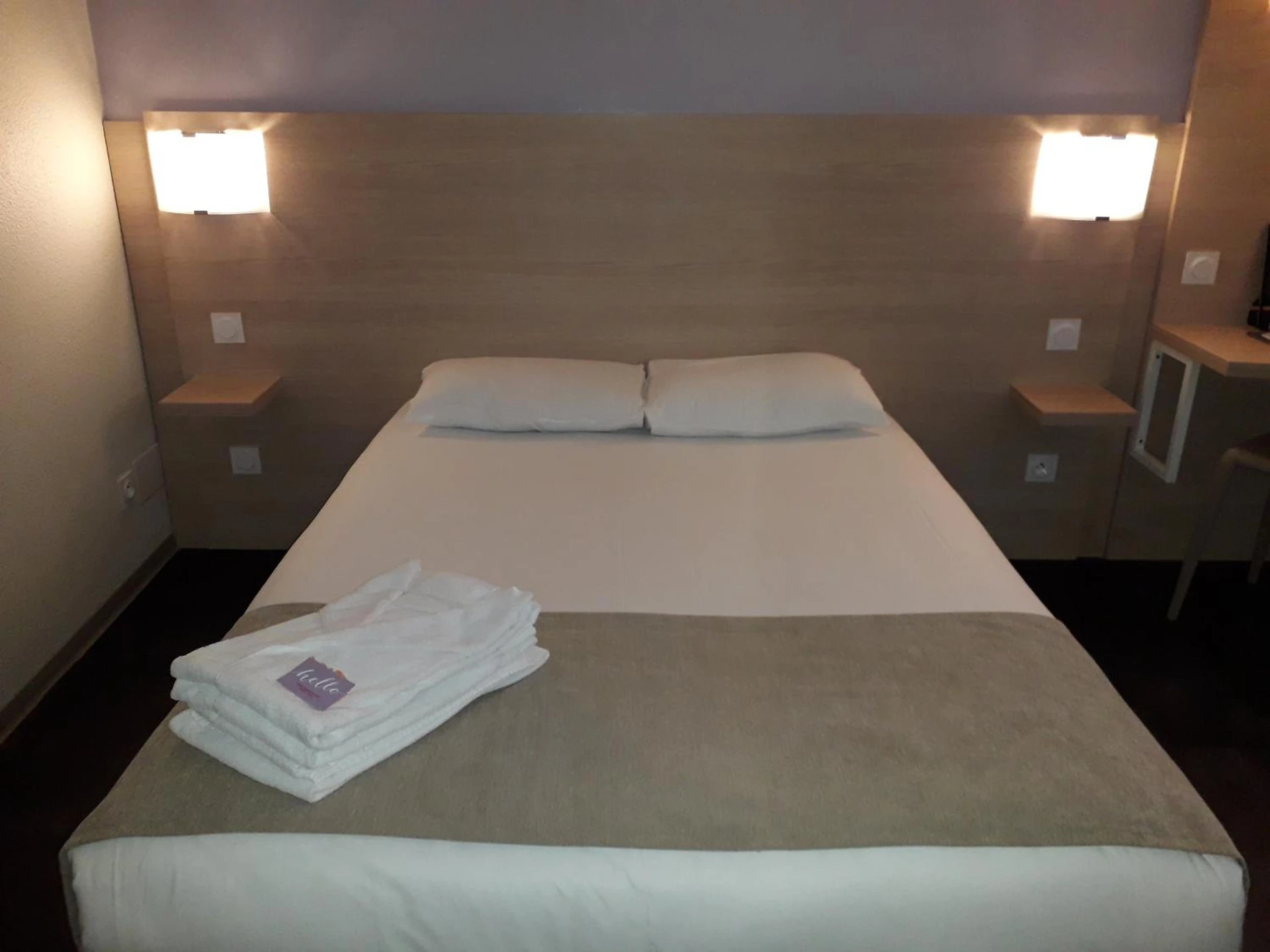 Chambre disponible pour un séminaire d'entreprise à Hotel Formule Club - Cenon