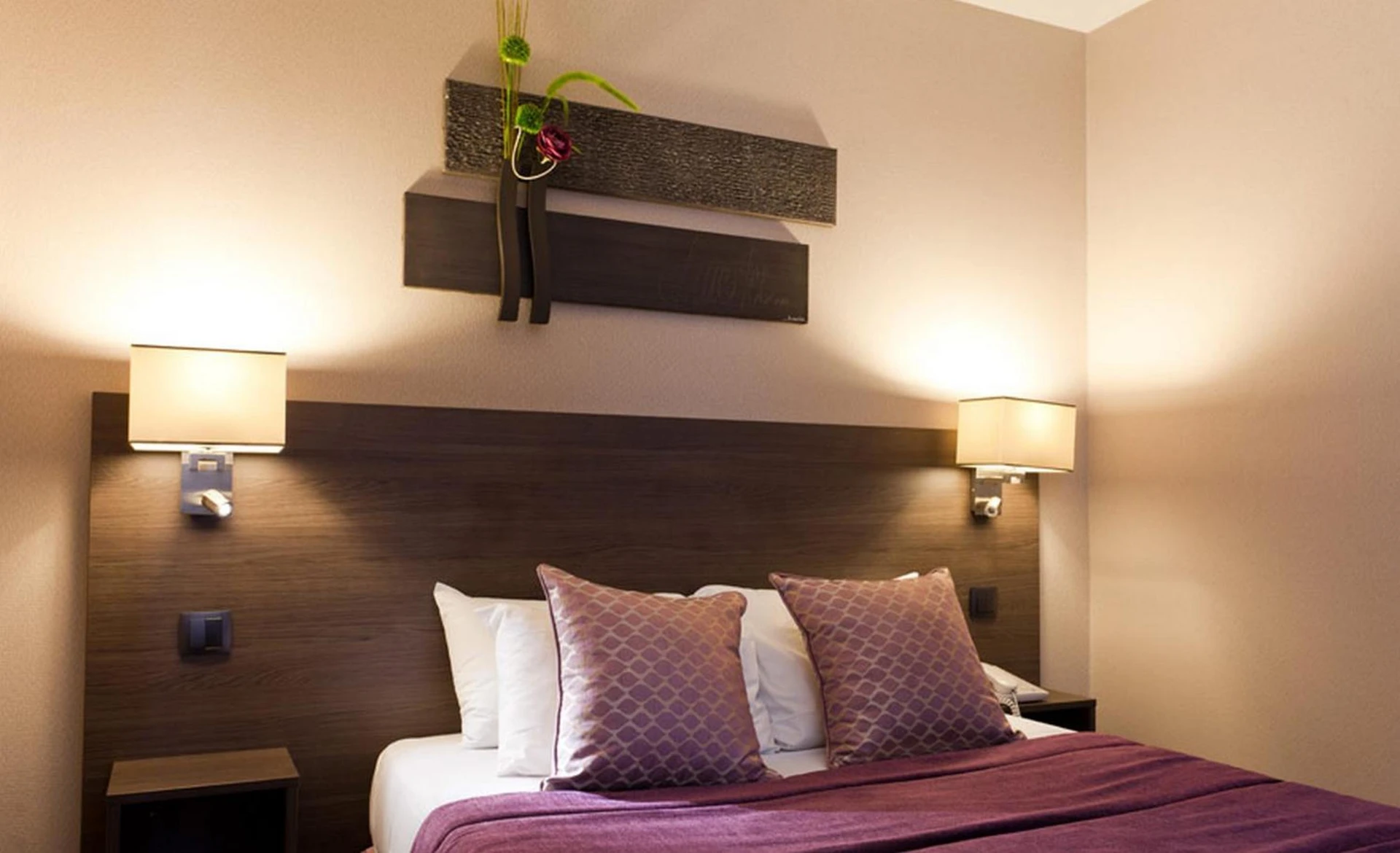 Magnifique chambre pour un séminaire d'entreprise à Hotel France Albion - Paris