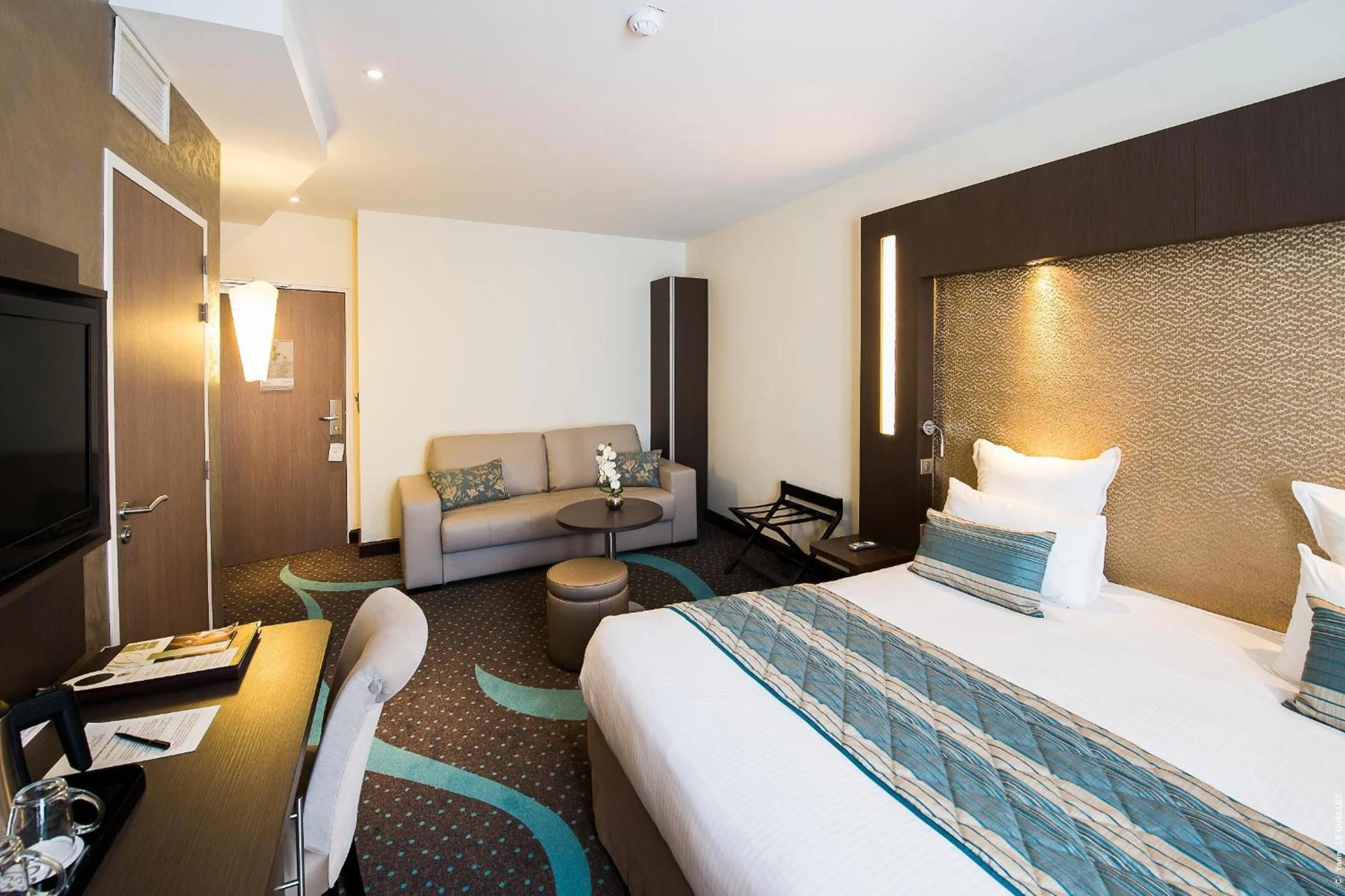 Magnifique chambre pour un séminaire d'entreprise à Hôtel François Premier Cognac Centre - Cognac