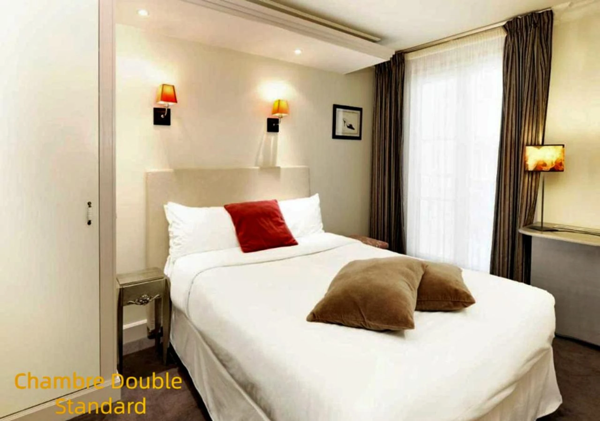 Chambre disponible pour un séminaire d'entreprise à Hôtel Gaillon Opera - Paris