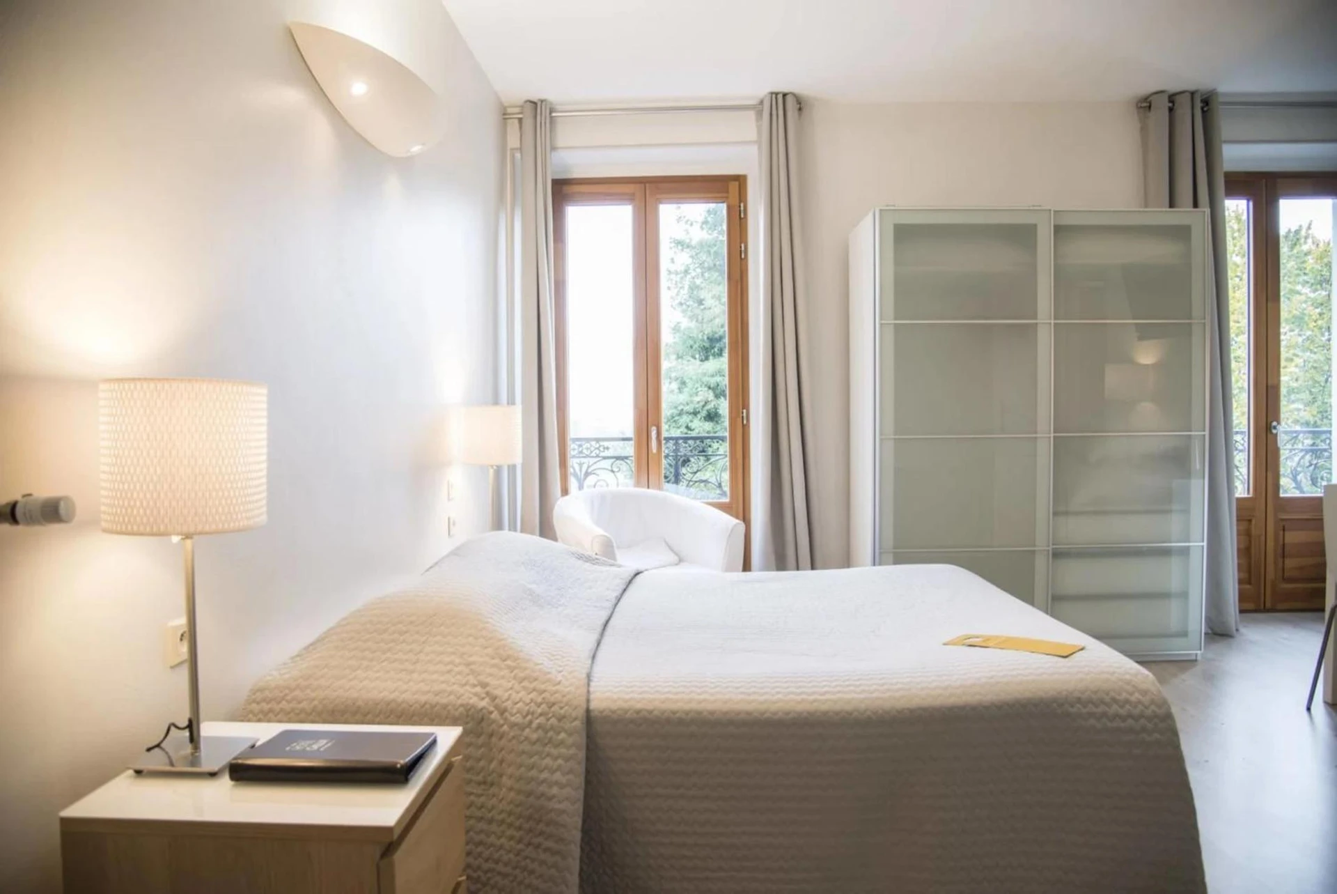 Chambre disponible pour un séminaire d'entreprise à Hôtel Gallia - Aix-les-Bains