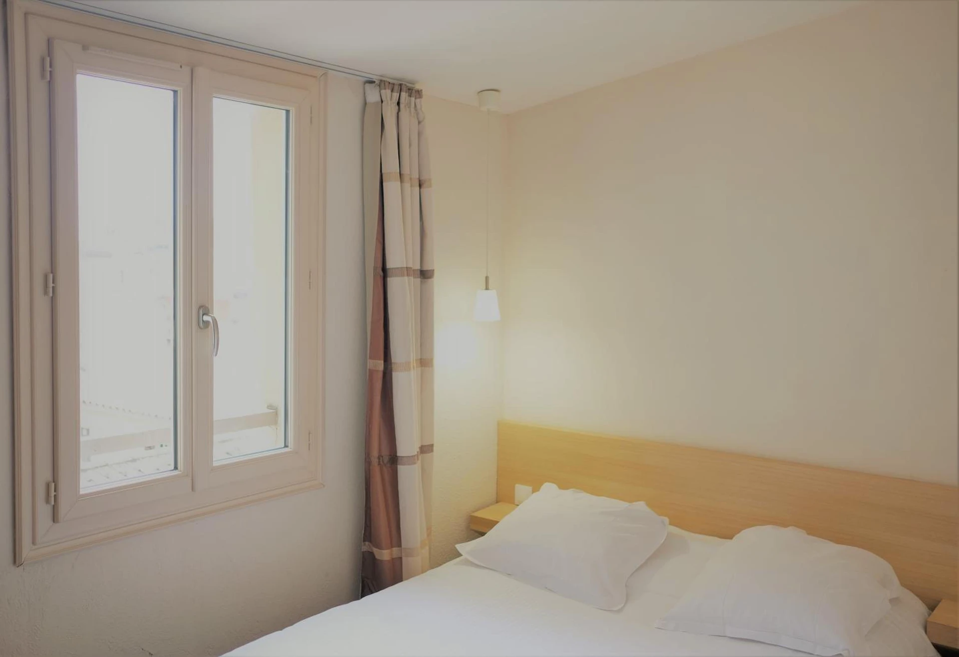 Magnifique chambre pour un séminaire d'entreprise à Hotel Gambetta - Bordeaux