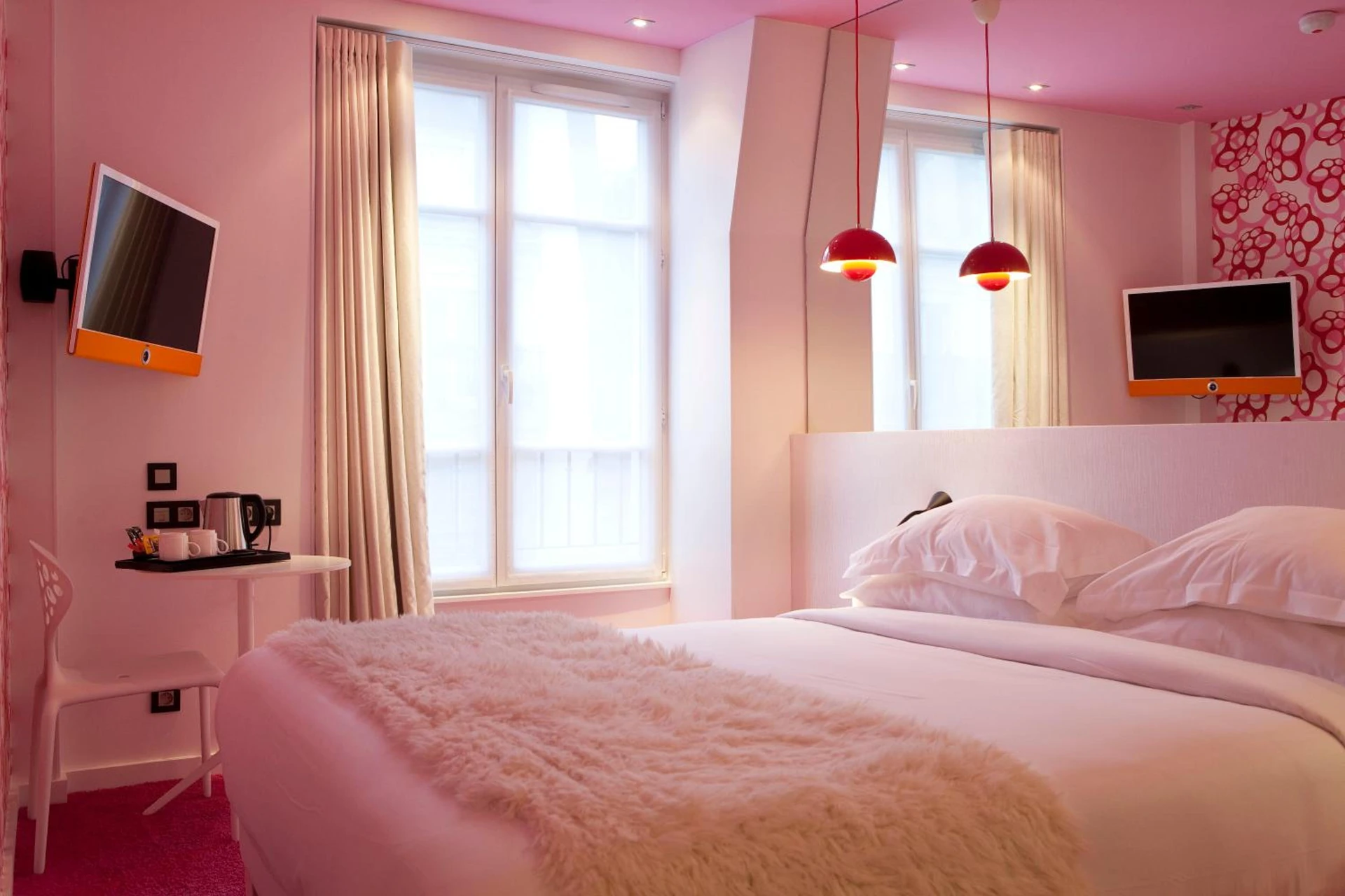 Chambre disponible pour un séminaire d'entreprise à Georgette Hôtel & Restaurant - Paris
